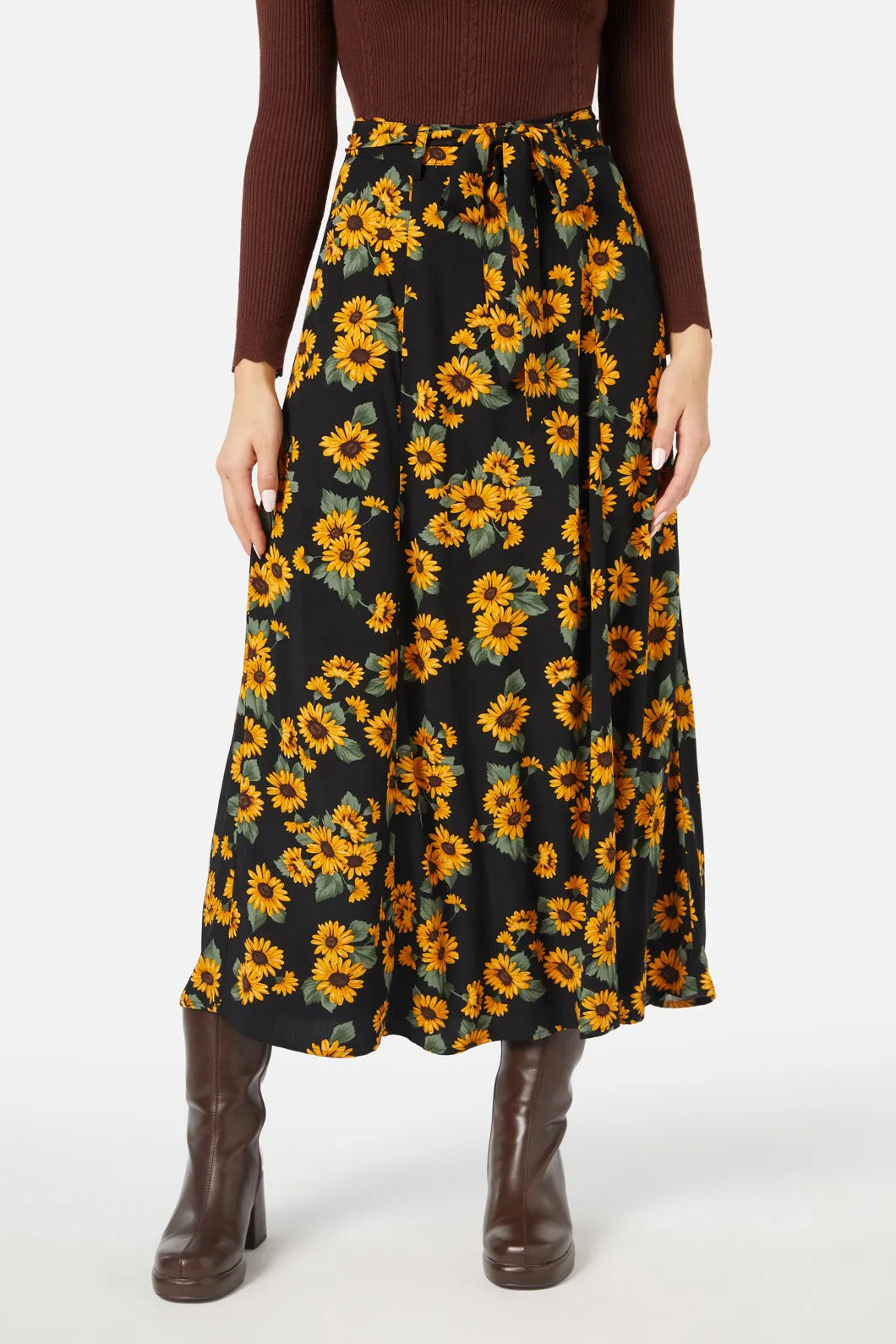 Winter Daisy Skirt sold by Princess Highway product image thumbnail 3