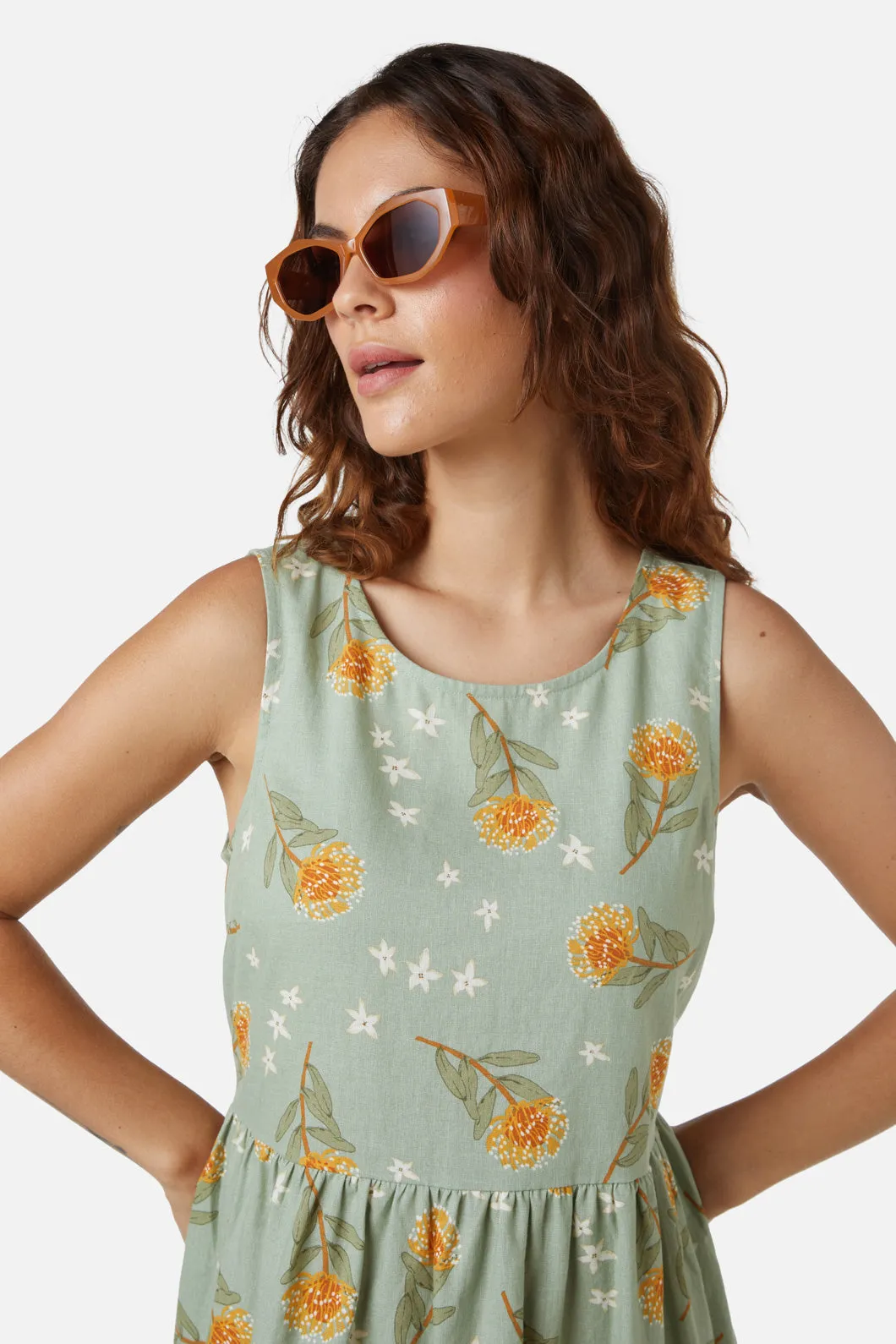 Edgy Cats Eye Sunglasses sold by Princess Highway product image thumbnail 3