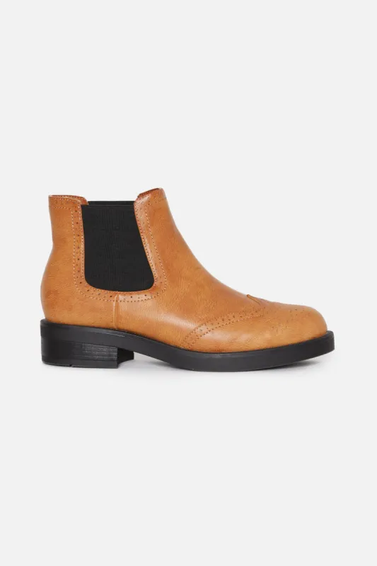 Brouge Boot sold by Princess Highway