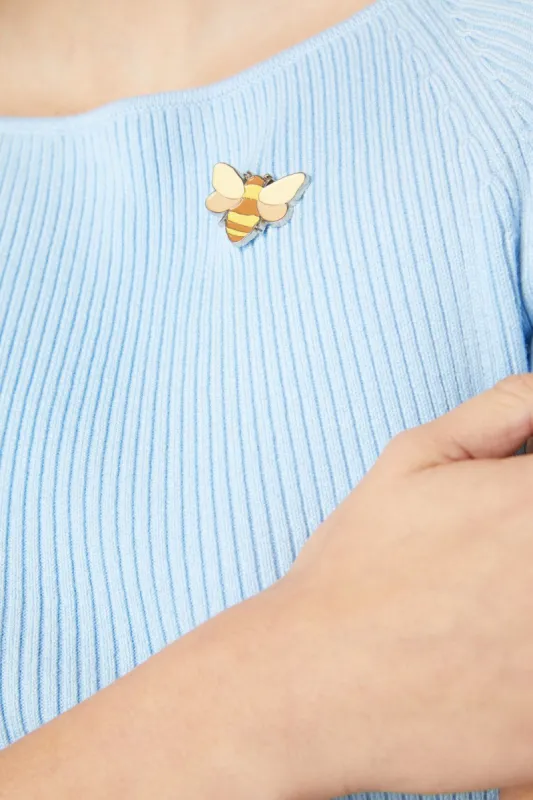 Bee Pin sold by Princess Highway