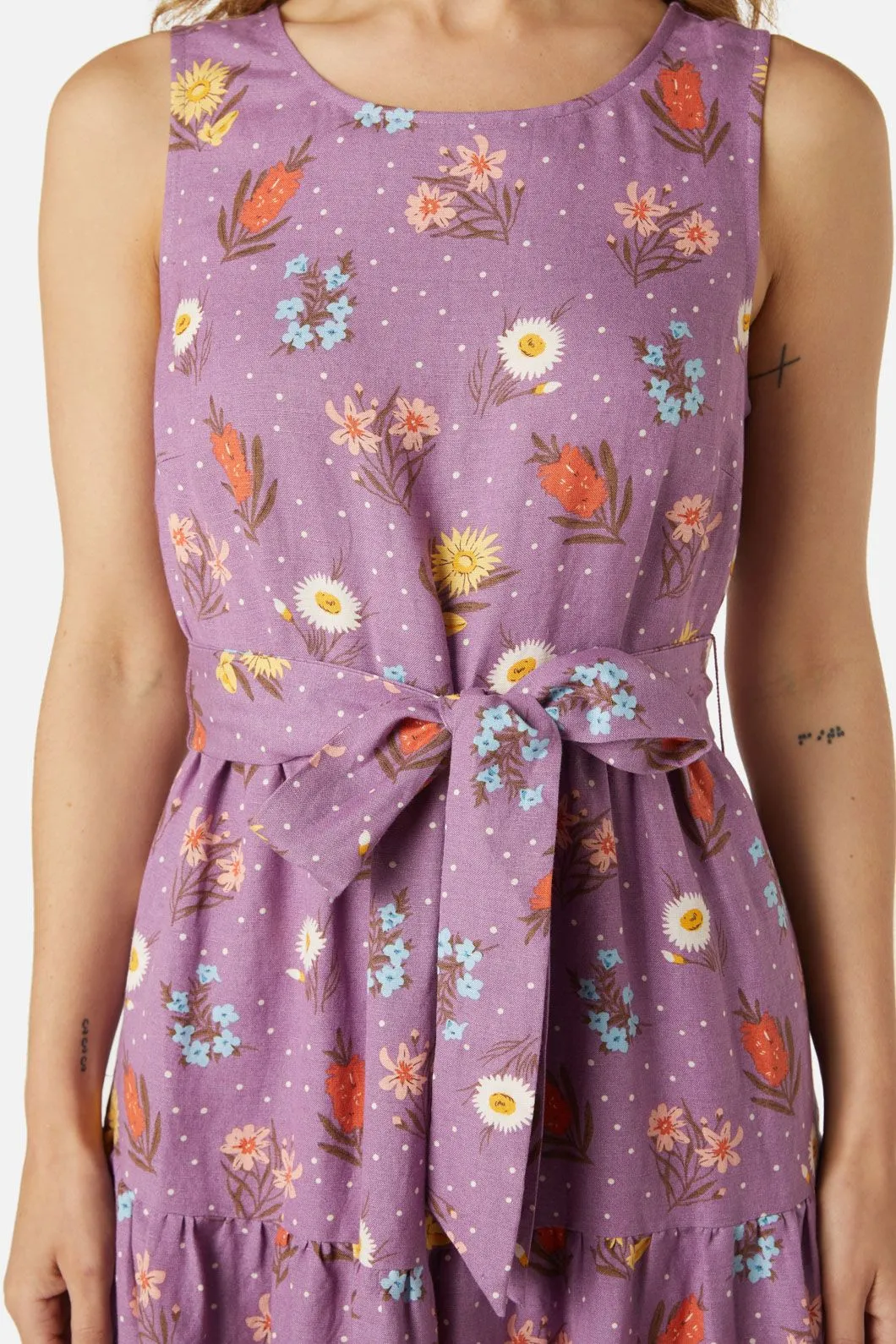 Mia Flora Midi Dress sold by Princess Highway product image thumbnail 5