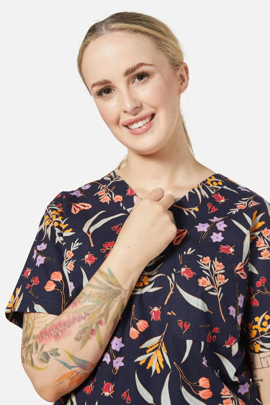 Golden Bugs & Flora Scrub Set sold by Princess Highway product image thumbnail 4