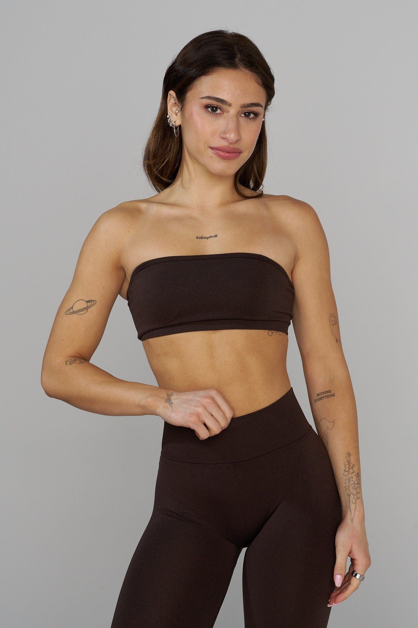 W333 Seamless Curve Bandeau sold by YoungLA product image thumbnail 3