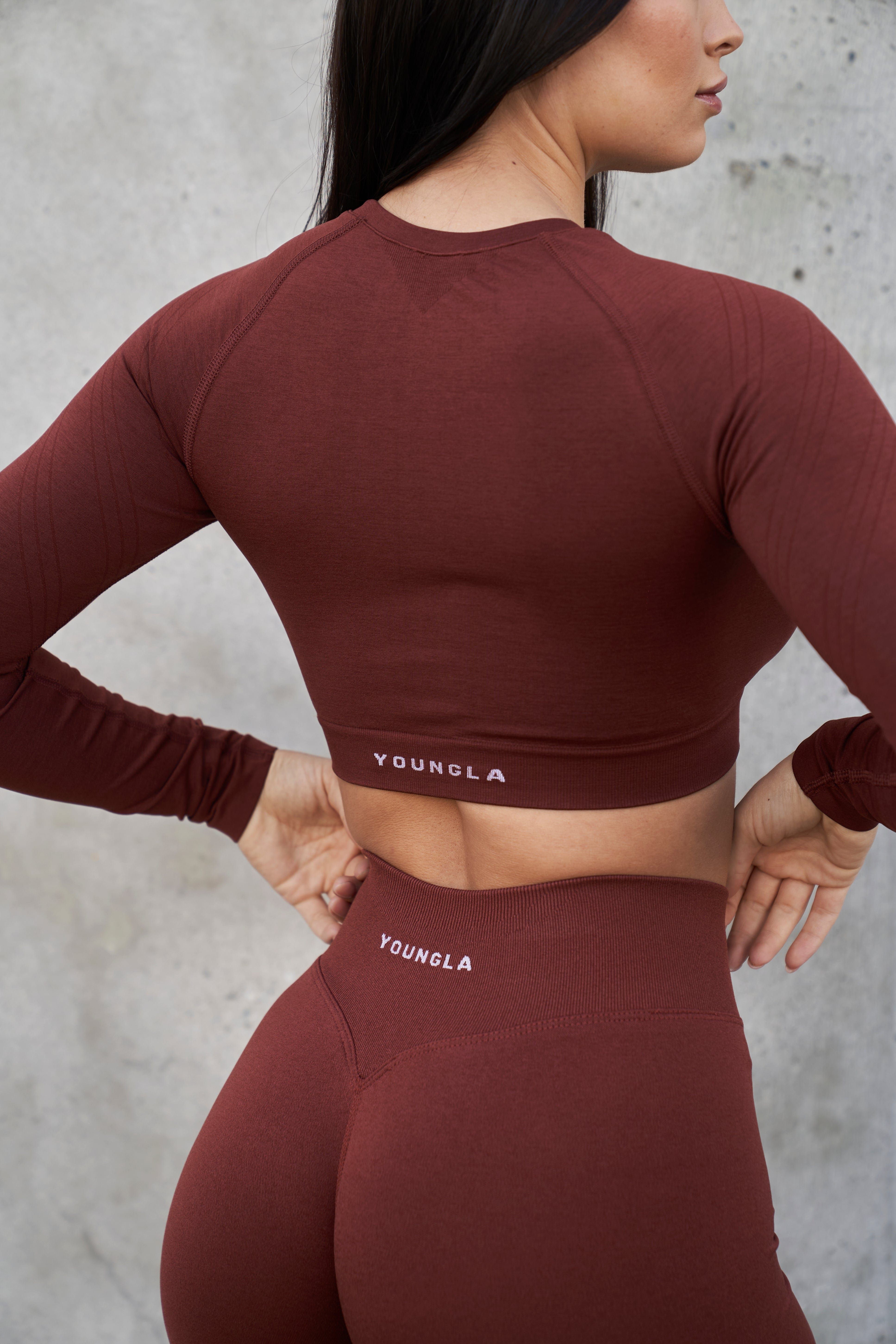 W430 - Curve Seamless Long Sleeve sold by YoungLA product image thumbnail 4