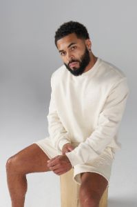 5092 - Effortless Sets - Crewnecks sold by YoungLA