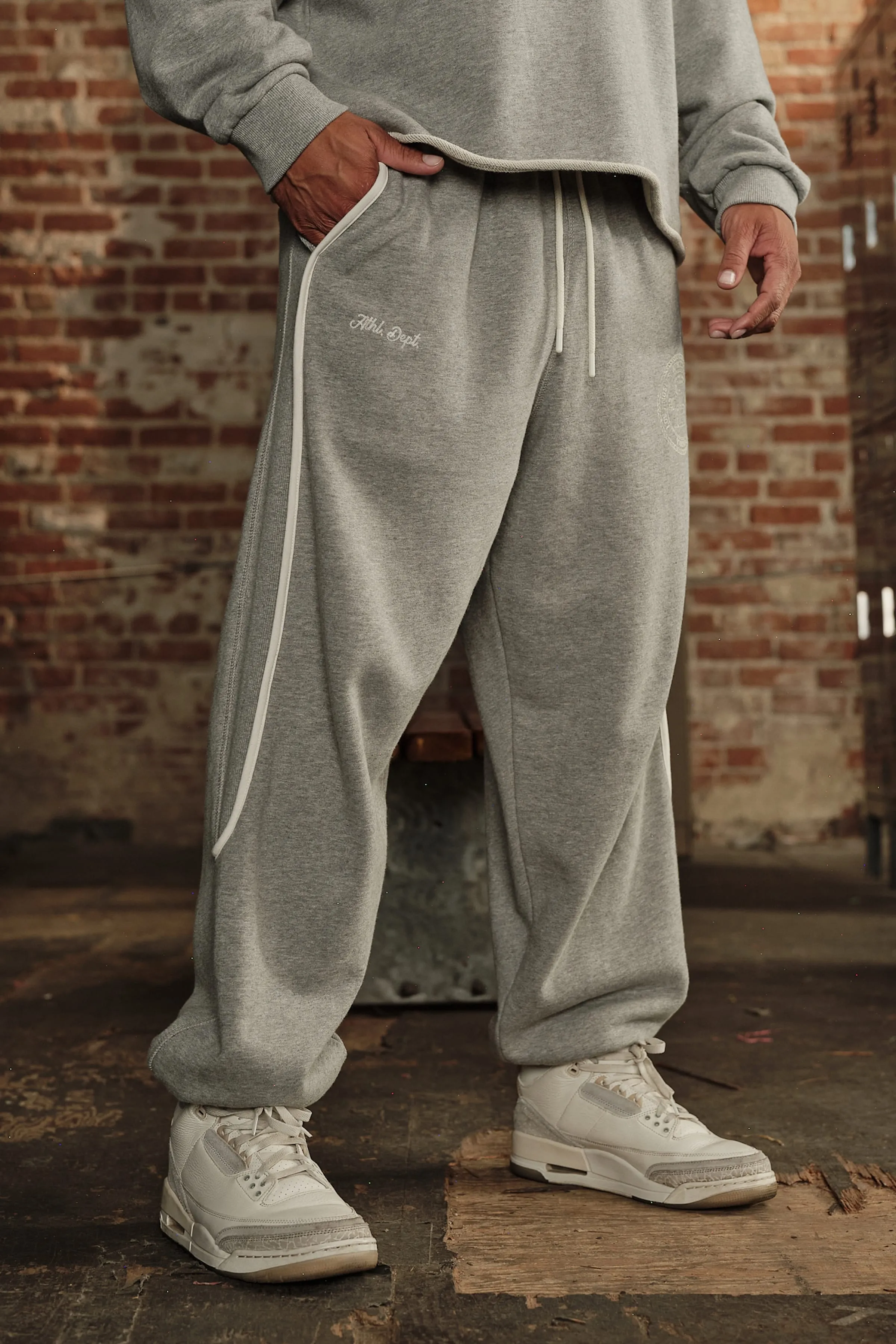 2176 - Golden Era Piping Joggers sold by YoungLA product image thumbnail 5