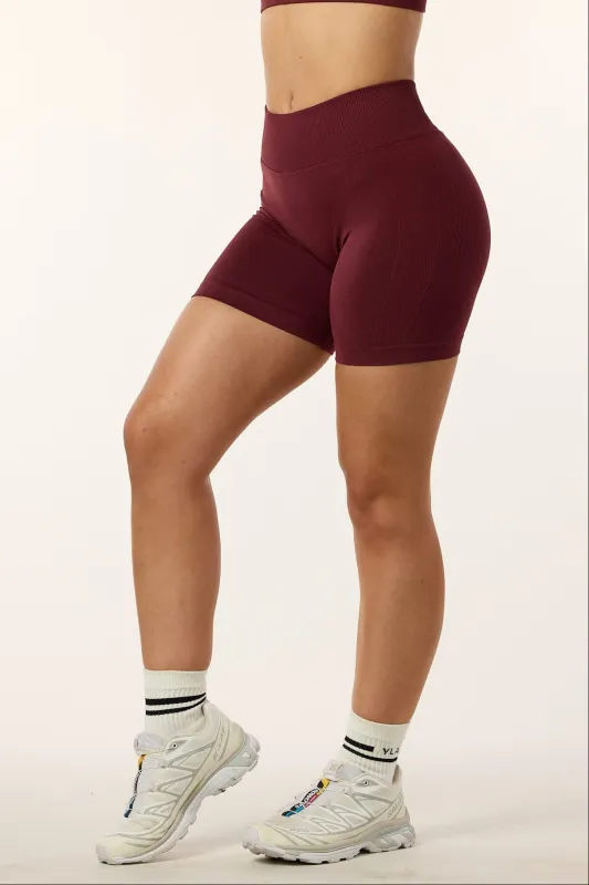 W148 - Curve Hourglass Seamless Short made by YoungLA