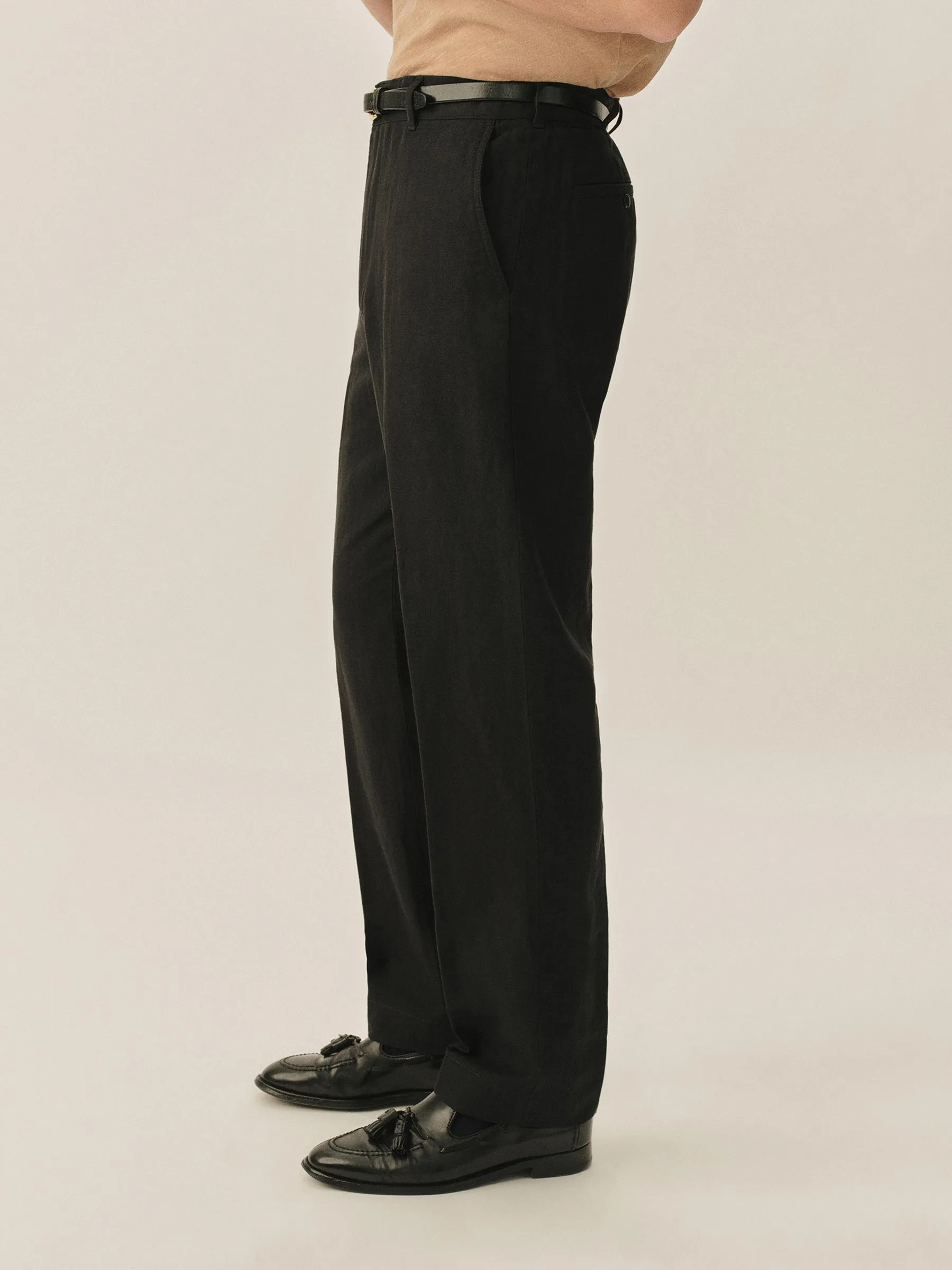 Black Capitola Linen Carry-On Ford Standard Pant sold by Buck Mason product image thumbnail 5