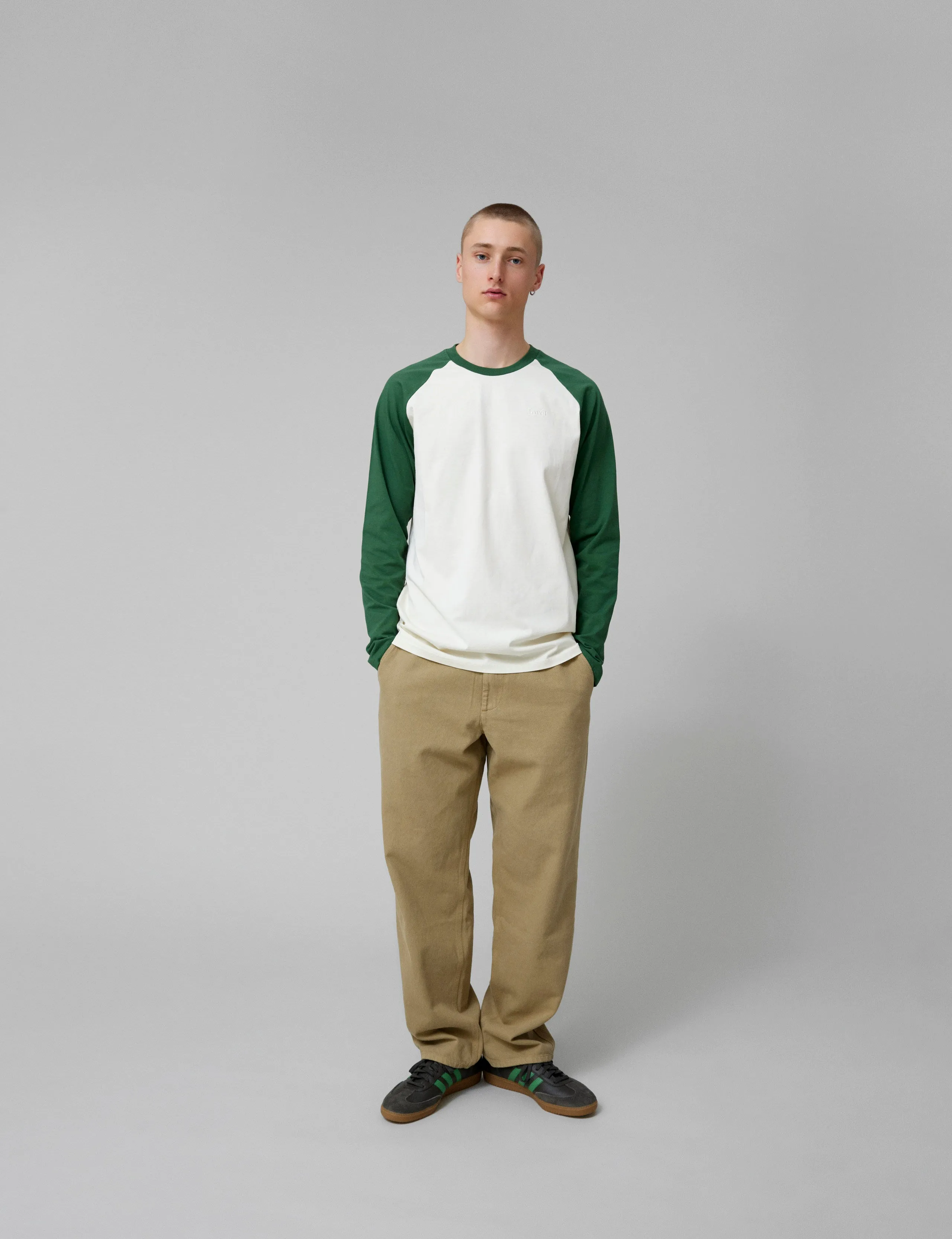 BASE LONGSLEEVE - CLOUD/GREEN sold by Foret product image thumbnail 2