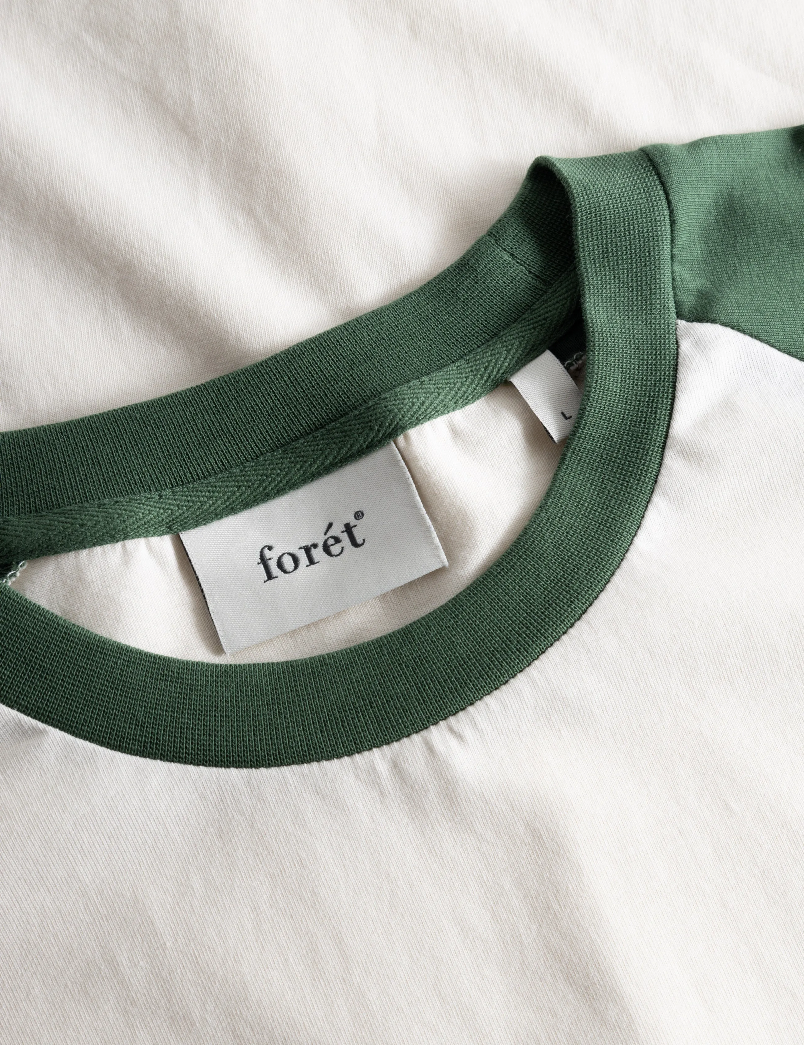 BASE LONGSLEEVE - CLOUD/GREEN sold by Foret product image thumbnail 4