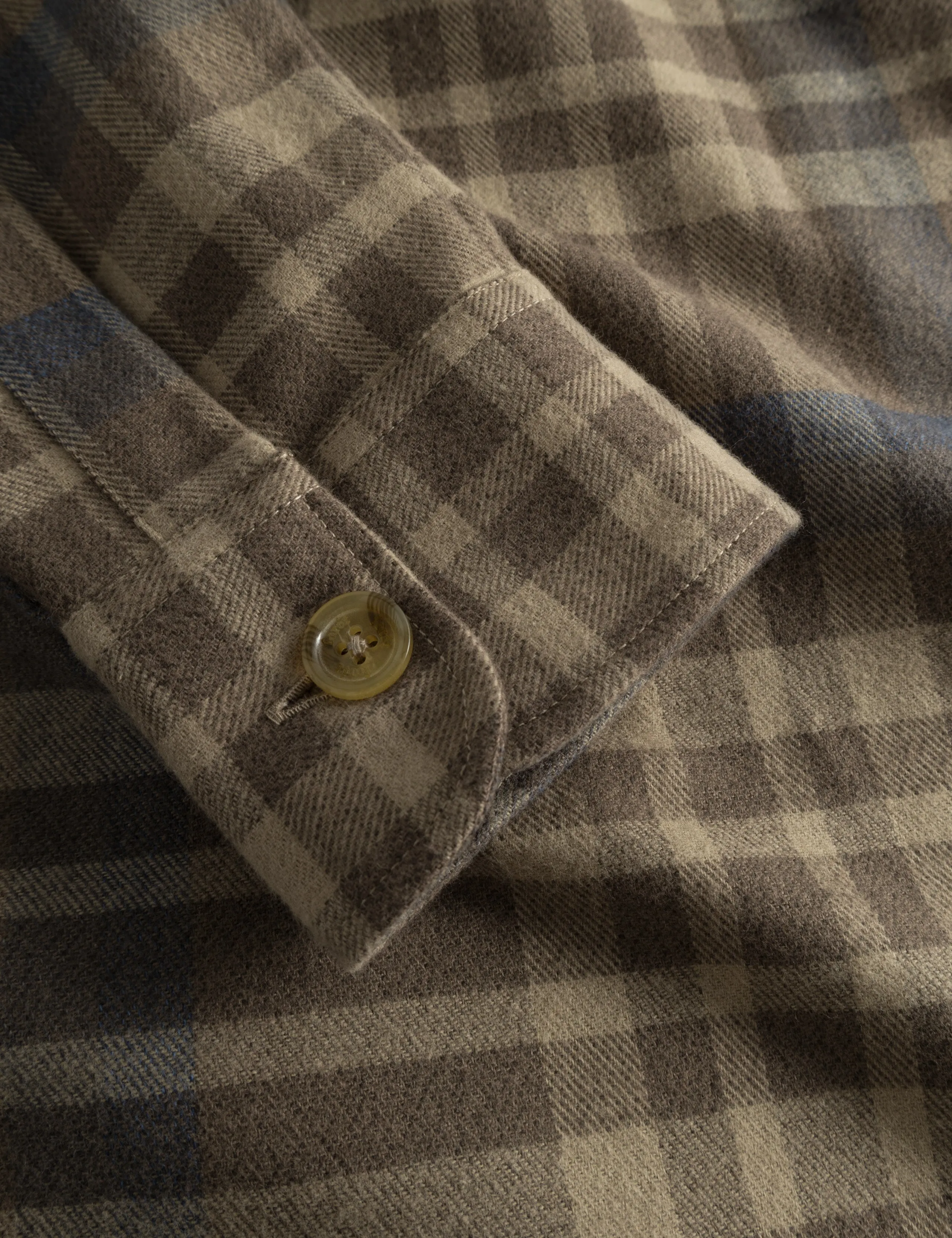 CABIN ZIP SHIRT - CHECK sold by Foret product image thumbnail 4