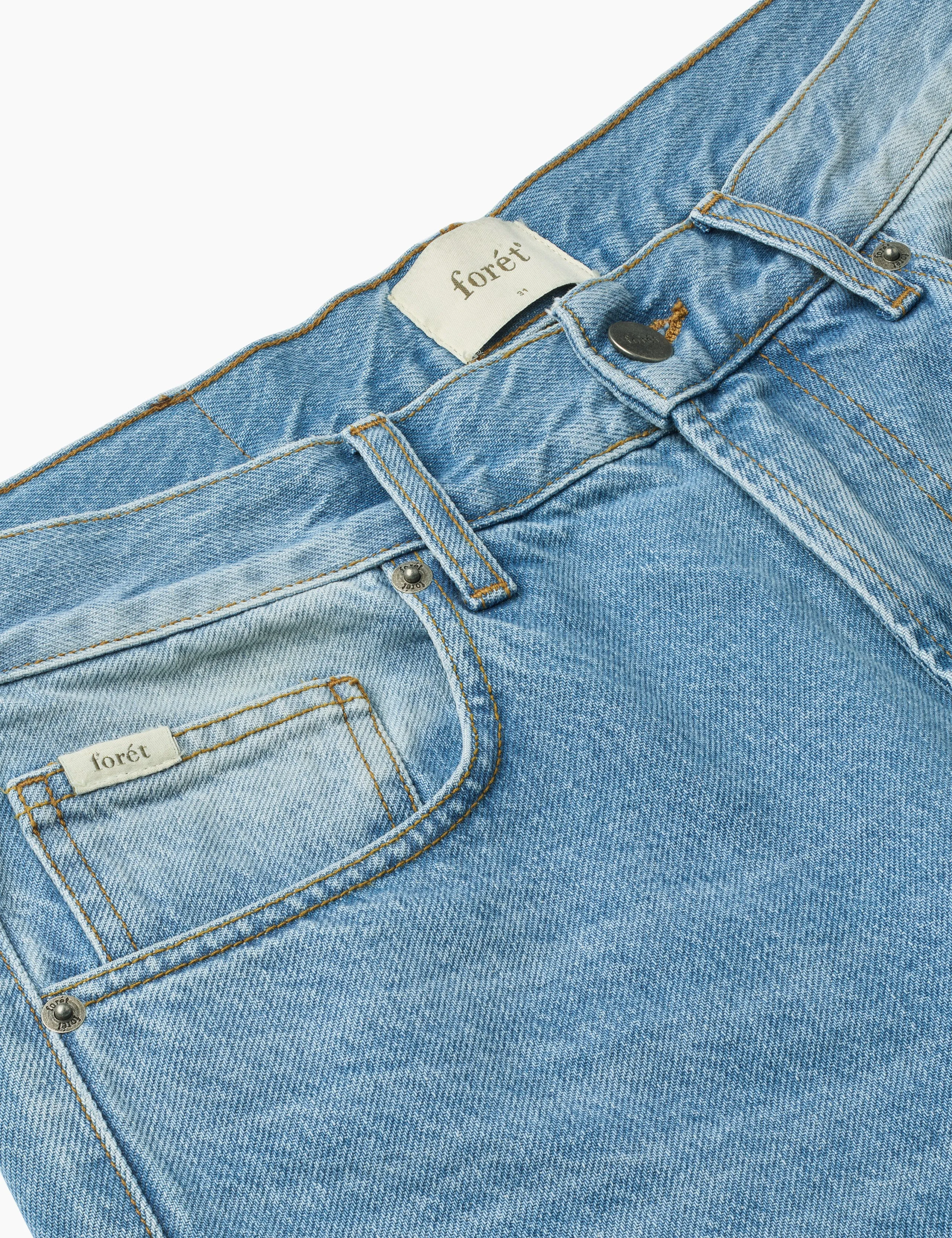 HEATH REGULAR FIT JEANS - WASHED LIGHT BLUE sold by Foret product image thumbnail 3