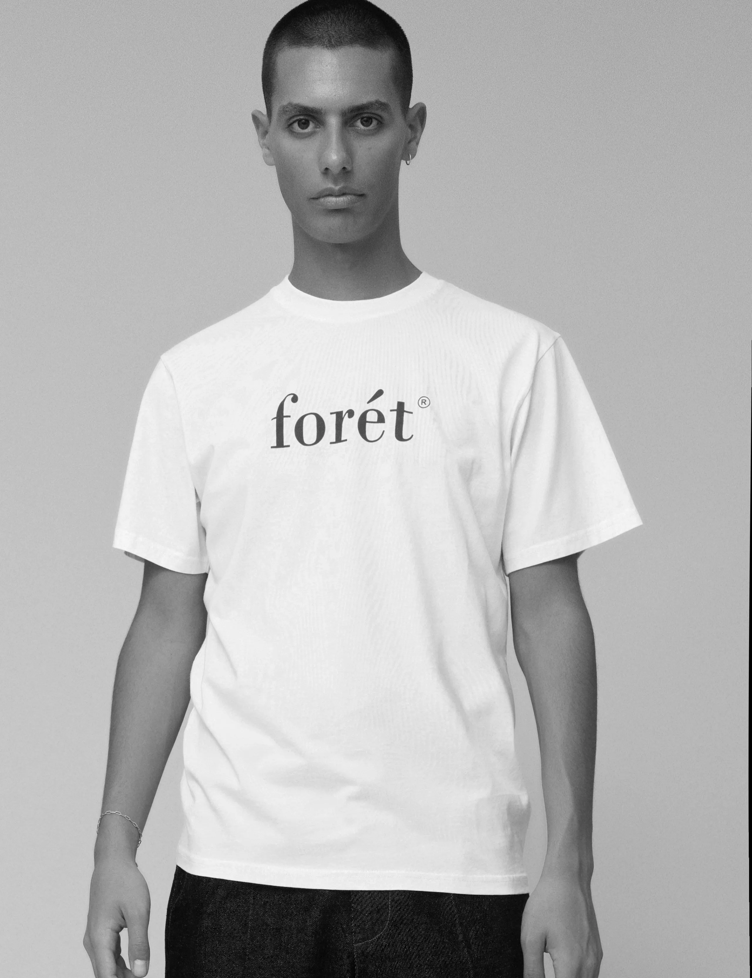 AMBER T-SHIRT - WHITE/BLACK sold by Foret product image thumbnail 2