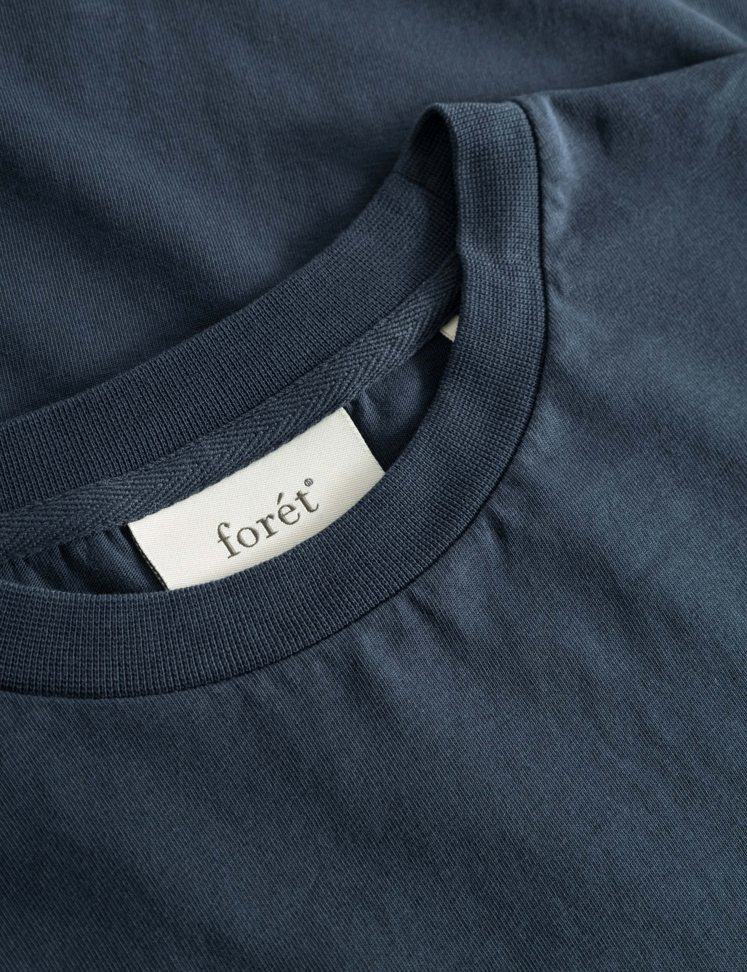 FLOWER T-SHIRT - NAVY sold by Foret product image thumbnail 4