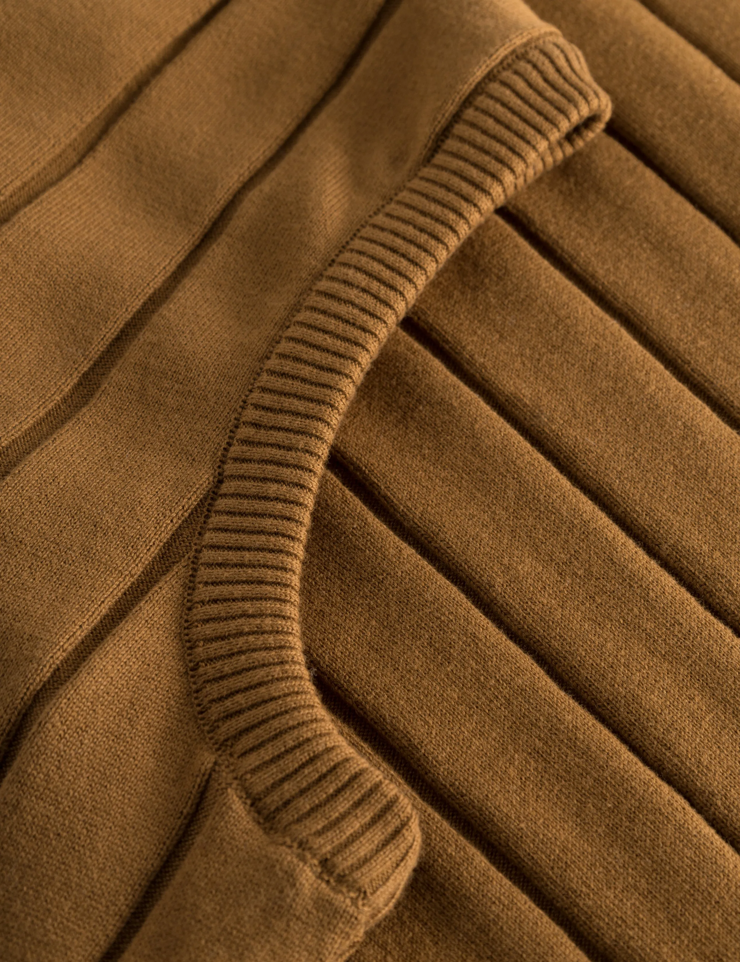 FLUME KNIT VEST - RUBBER sold by Foret product image thumbnail 4