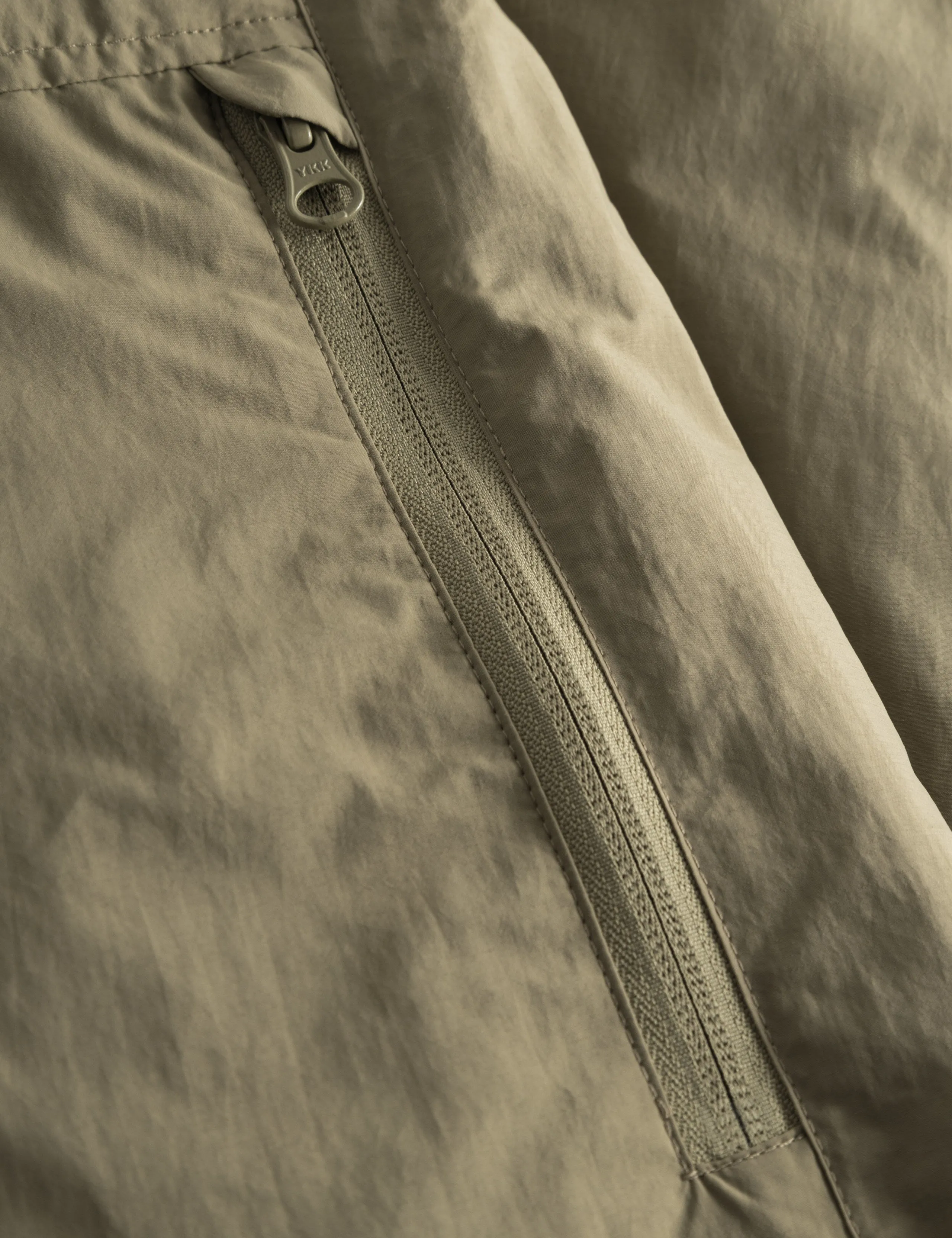 MYST LINER VEST - OLIVE sold by Foret product image thumbnail 4