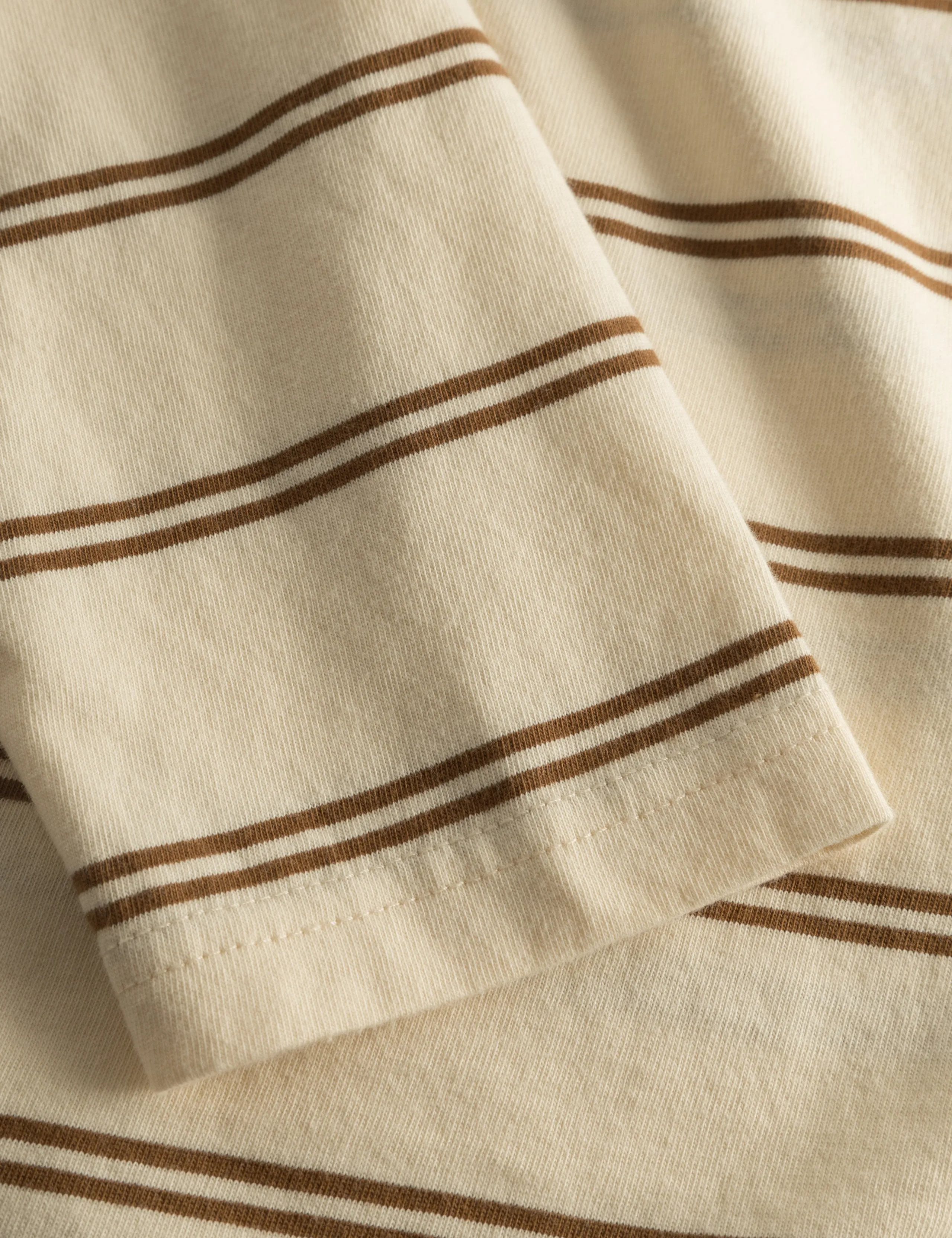 FERRY LONGSLEEVE - RUBBER/CLOUD sold by Foret product image thumbnail 4