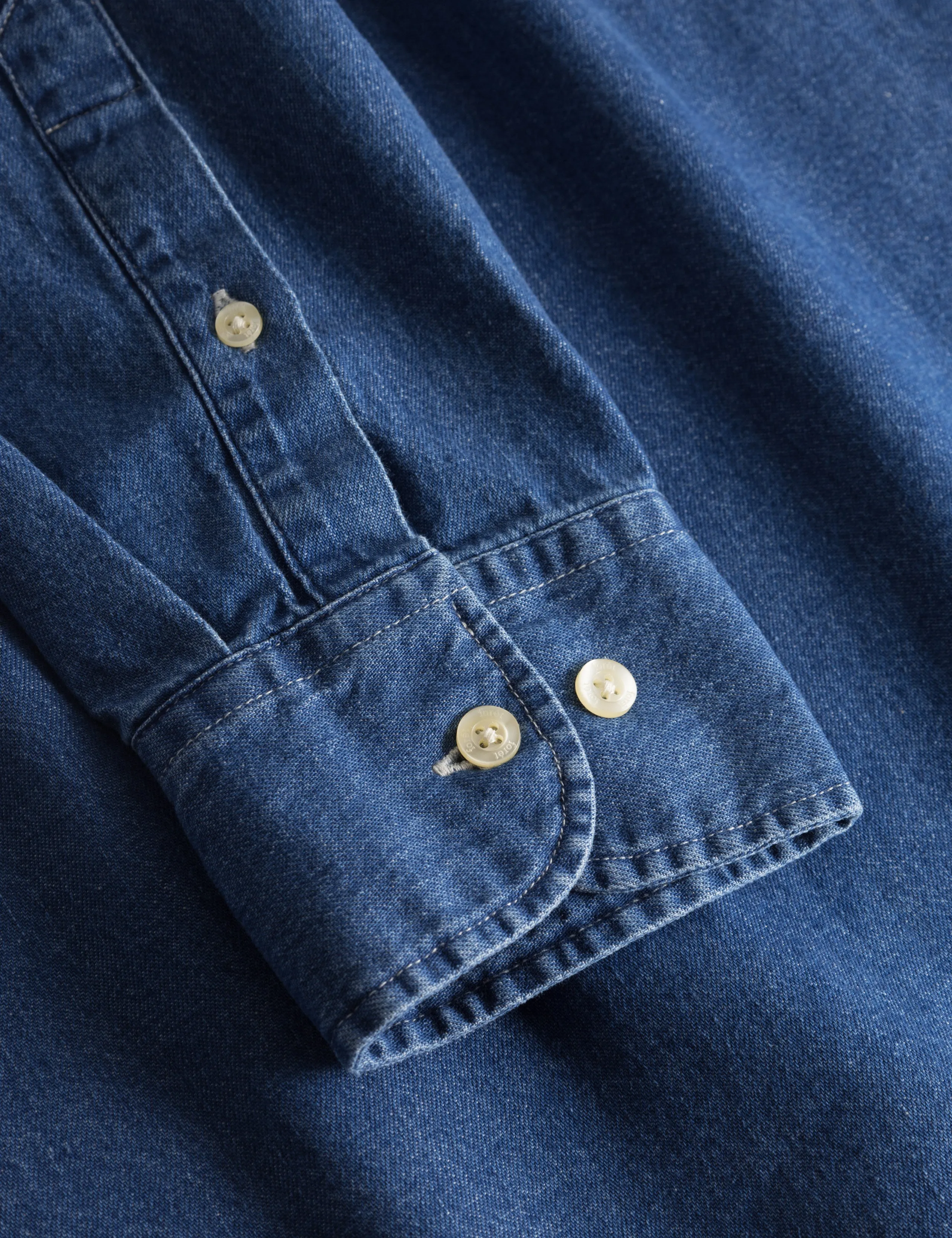 LIFE SHIRT - CHAMBRAY sold by Foret product image thumbnail 5