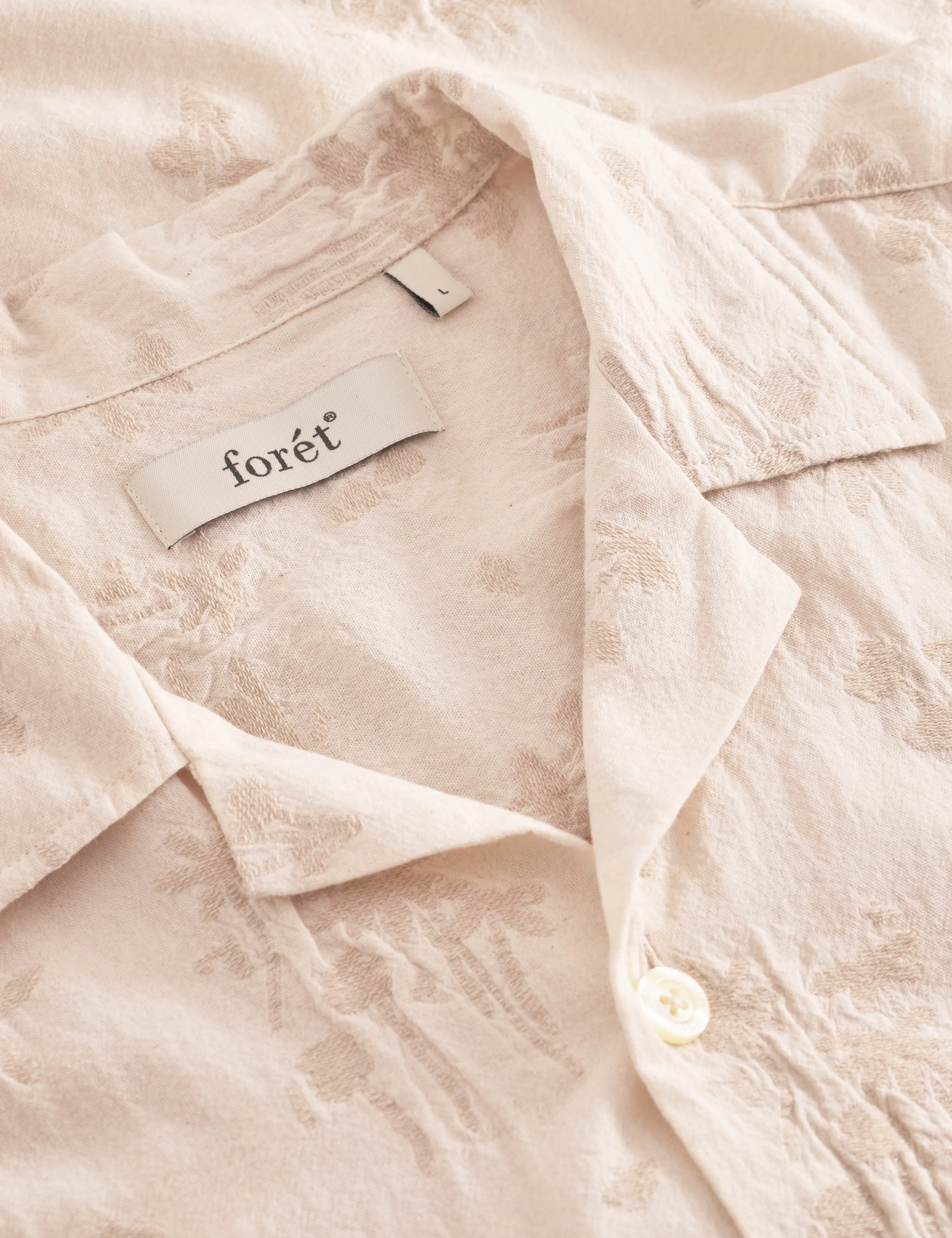 PEER FLOWER JACQUARD SS SHIRT - CLOUD sold by Foret product image thumbnail 4