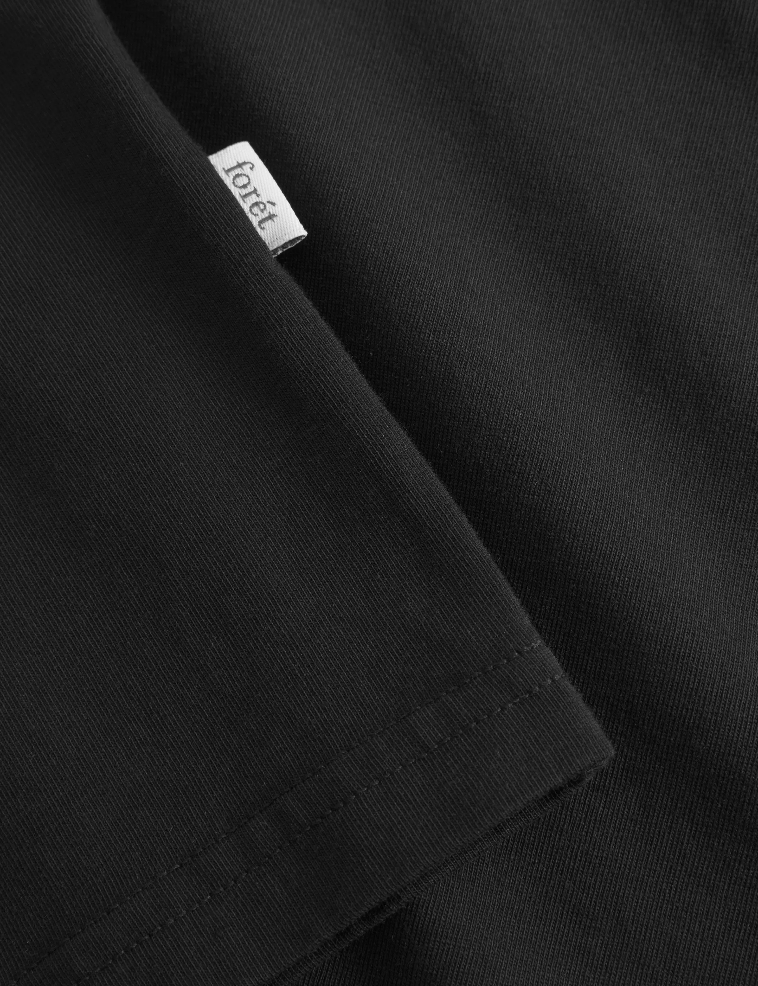 AMBER T-SHIRT - BLACK/BLACK sold by Foret product image thumbnail 3