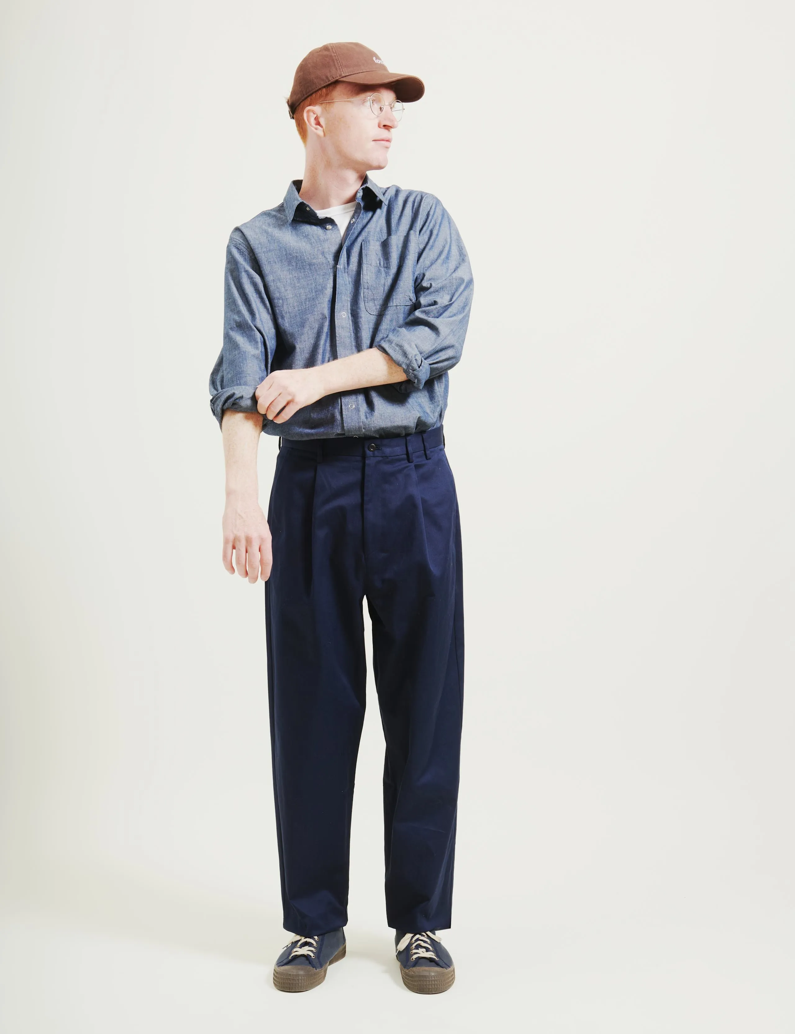 WRITER RELAXED PLEATED PANTS - NAVY sold by Foret product image thumbnail 4