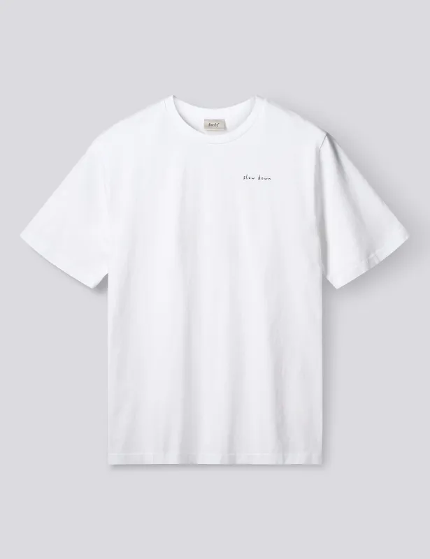 SLOW DOWN T-SHIRT - WHITE made by Foret