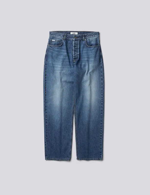 MOOR RELAXED FIT JEANS - WASHED MID BLUE made by Foret