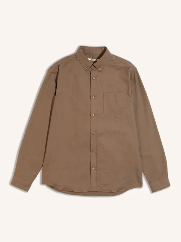Raeburn Button Down Shirt in Putty Herringbone made by Kestin