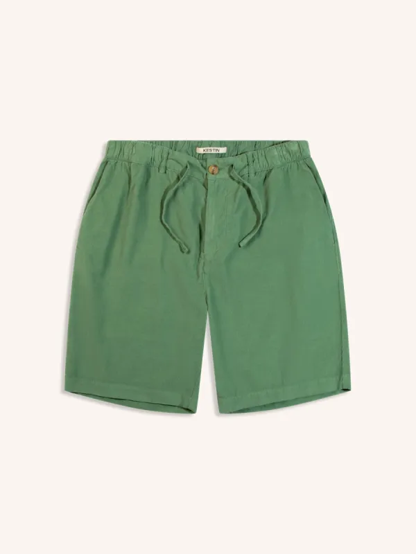 Inverness Short in Fern Needle Cord made by Kestin