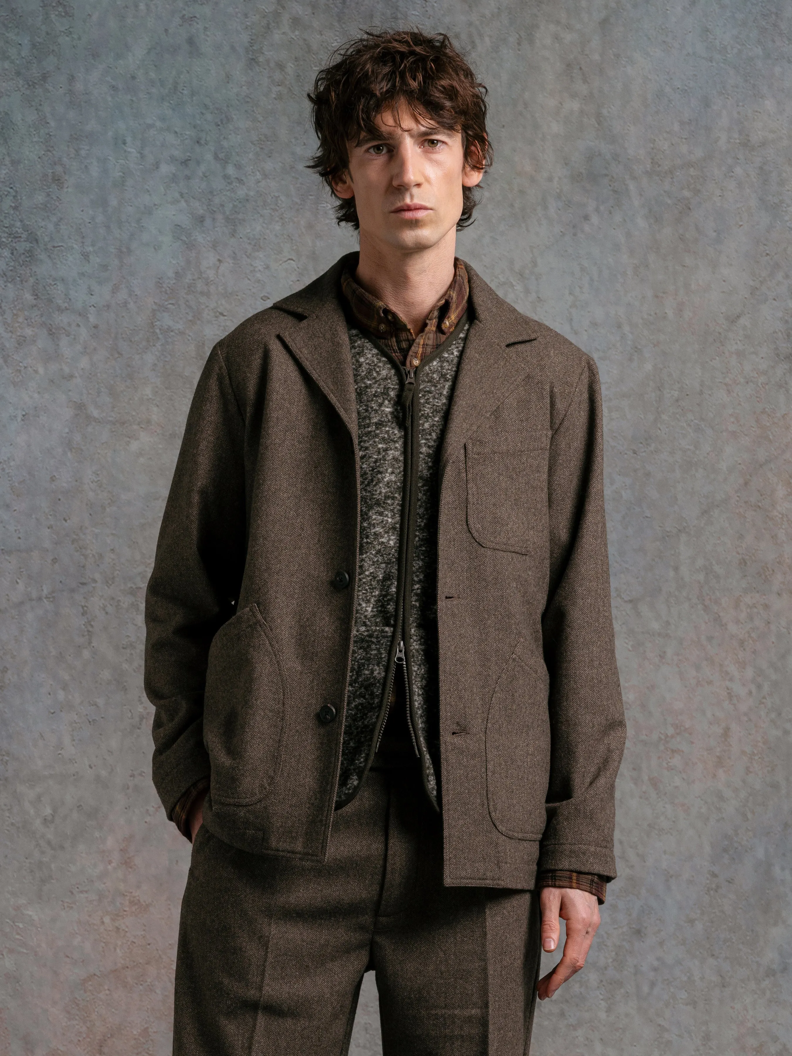Stac Blazer in Olive Herringbone Wool Blend sold by Kestin product image thumbnail 4