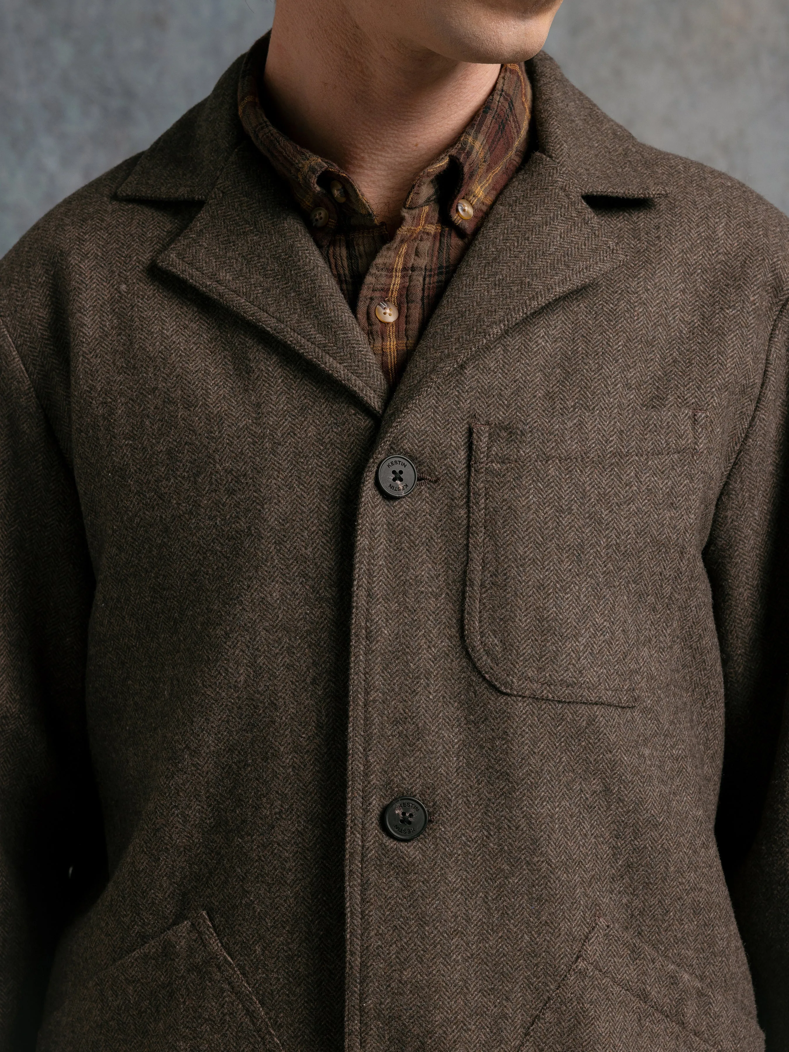 Stac Blazer in Olive Herringbone Wool Blend sold by Kestin product image thumbnail 5
