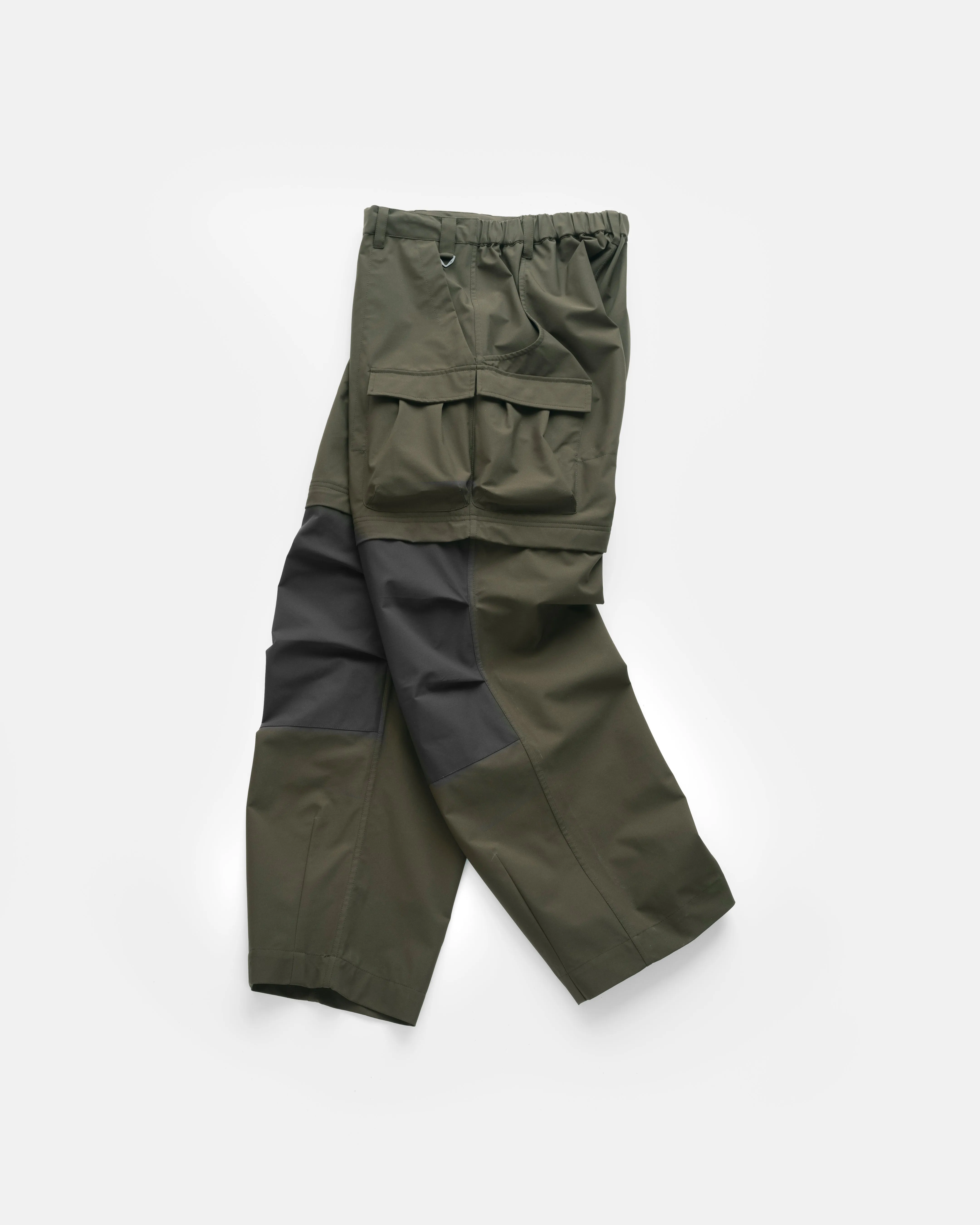 CASCADE OUTDOOR PROTECTION SYSTEM CONVERTIBLE CARGO PANT - O.D. GREEN / WASHED BLACK WATER-REPELLENT BONDED MEMBRANE sold by 18 East product image thumbnail 2