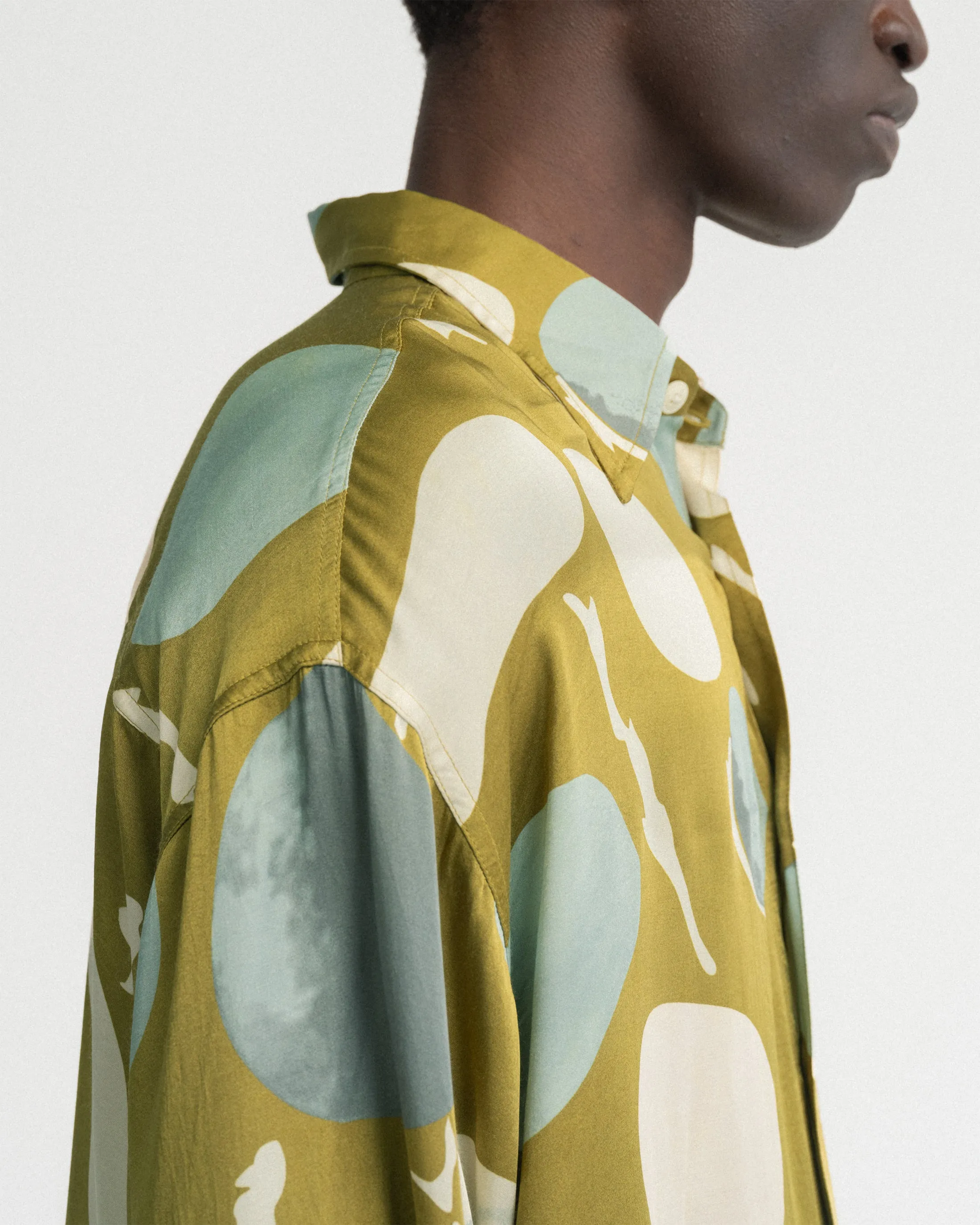 ELLIS VINTAGE LONG POINT COLLAR SHIRT - OLIVE MOSS RIVERBED ROCKS PRINTED VEGAN SILK sold by 18 East product image thumbnail 2