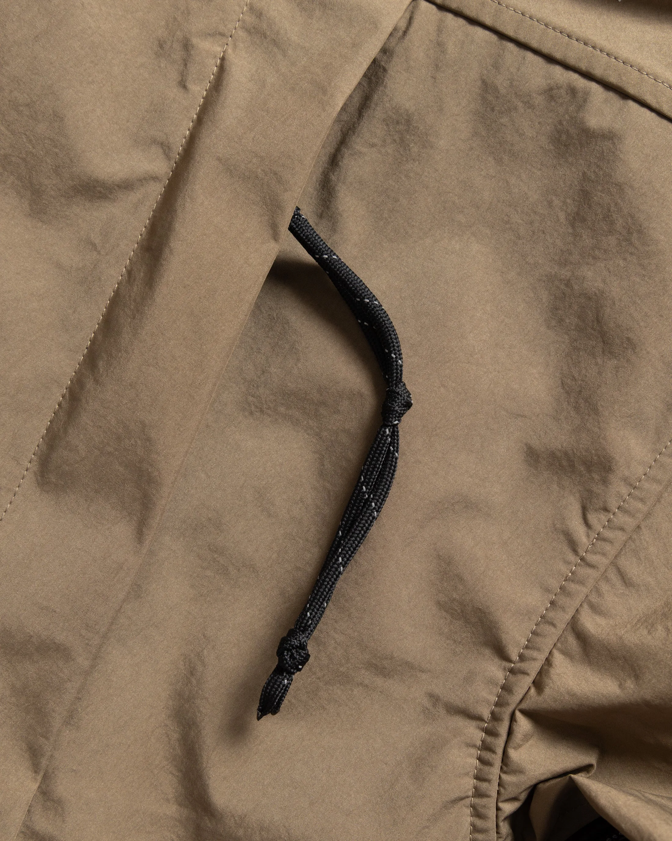 CASCADE OUTDOOR PROTECTION SYSTEM HOODED SHELL - DRIED SOIL WATER-REPELLENT 3L BONDED MEMBRANE sold by 18 East product image thumbnail 3