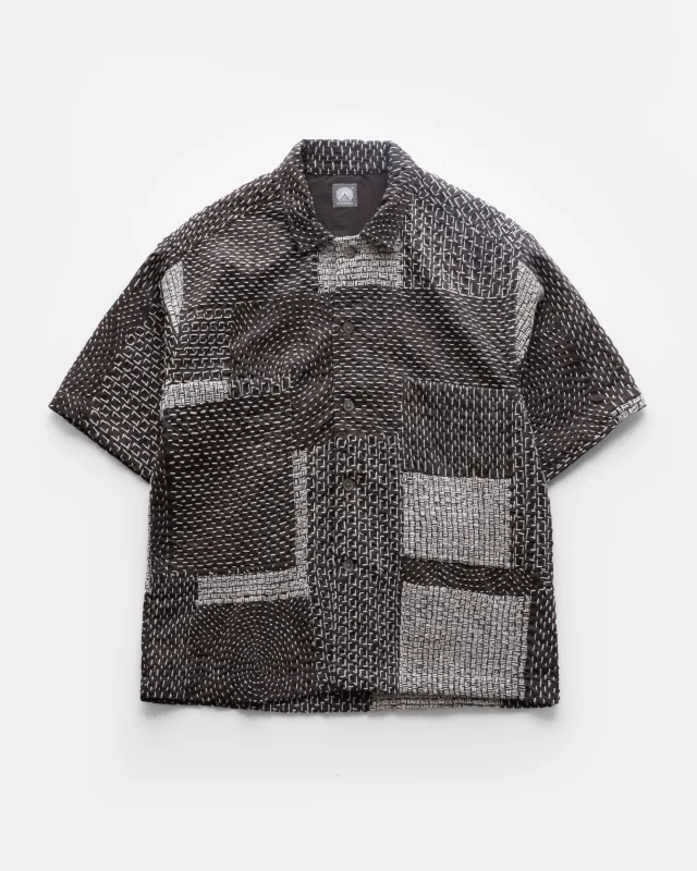 S/S SAM SHIRT - FONDENTE BROWN / ECRU PATCHWORK KANTHA STITCHED COTTON made by 18 East