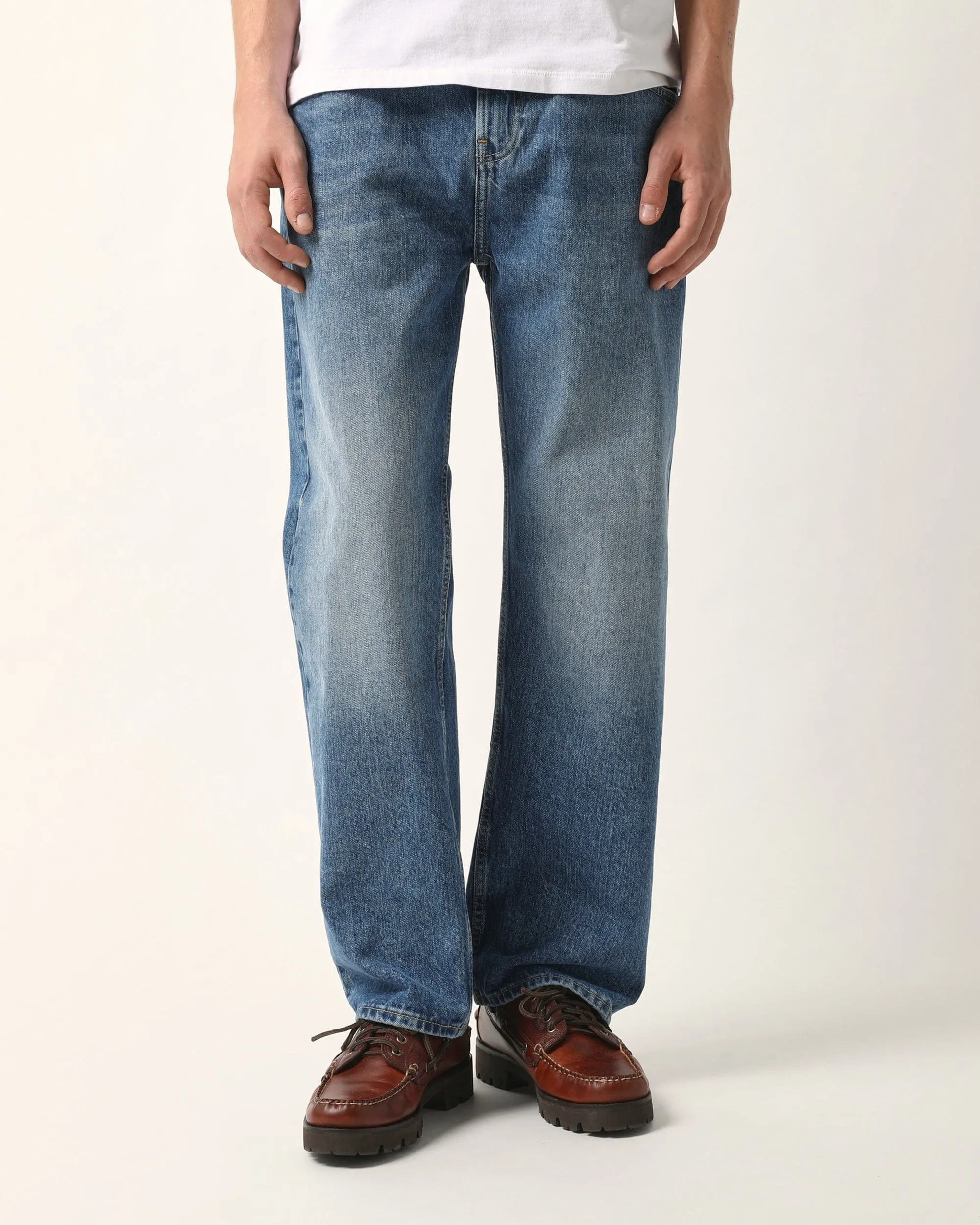 5 Pocket Jean - Bleach Wash sold by Corridor product image thumbnail 2