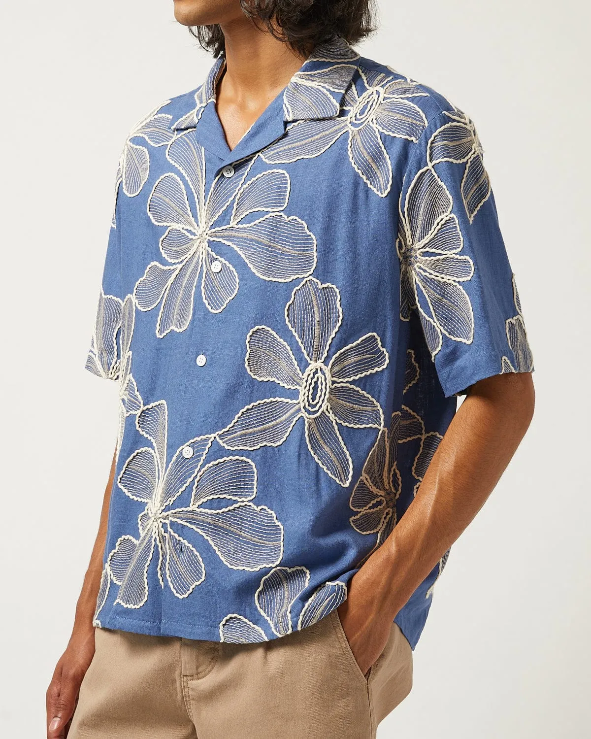 Applique Hawaiian SS Camp sold by Corridor product image thumbnail 4