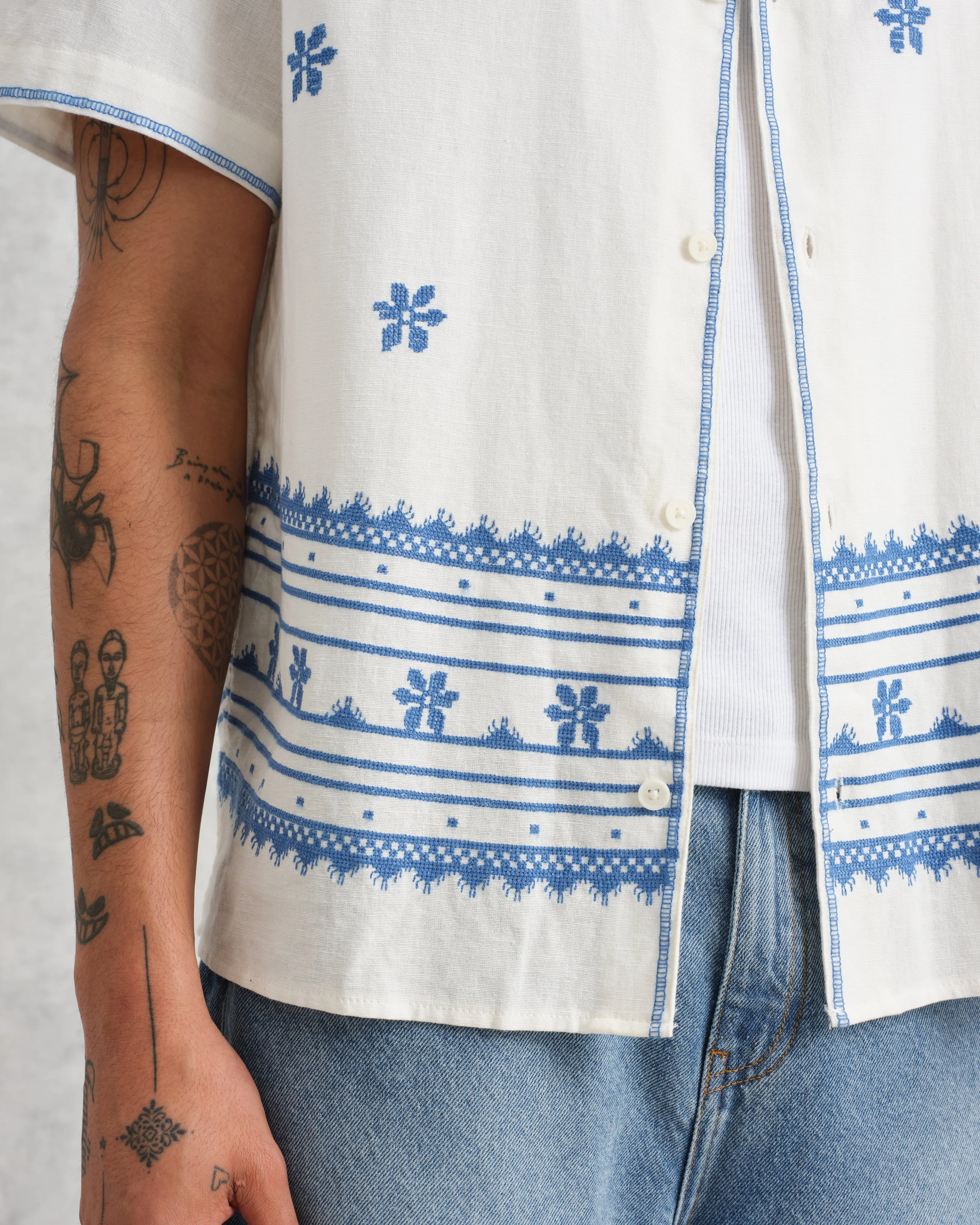 Didcot Shirt Ecru/Blue Daisy Embroidery sold by Wax London product image thumbnail 4