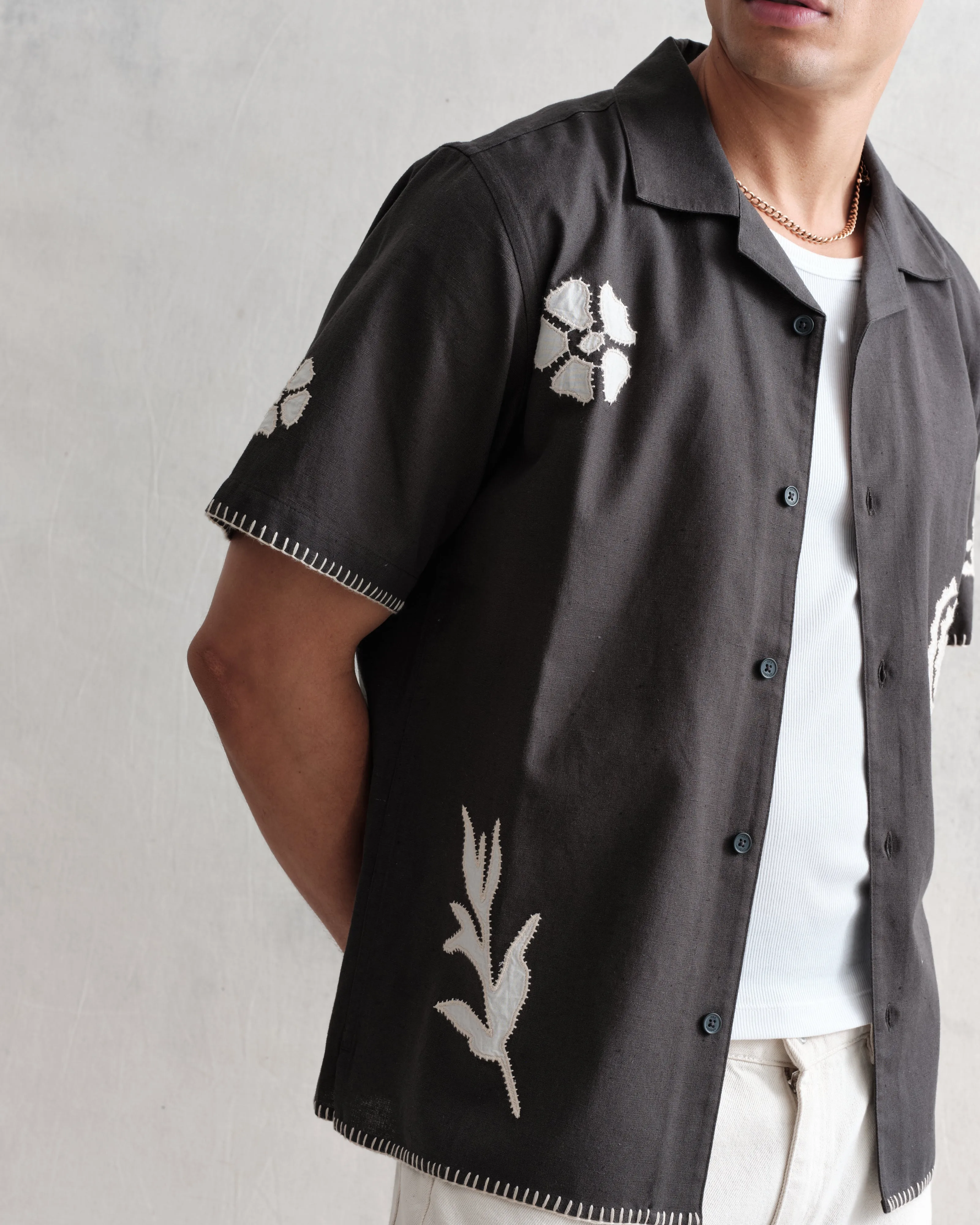 Didcot - Black Doodle Applique Short-Sleeve Shirt sold by Wax London product image thumbnail 3