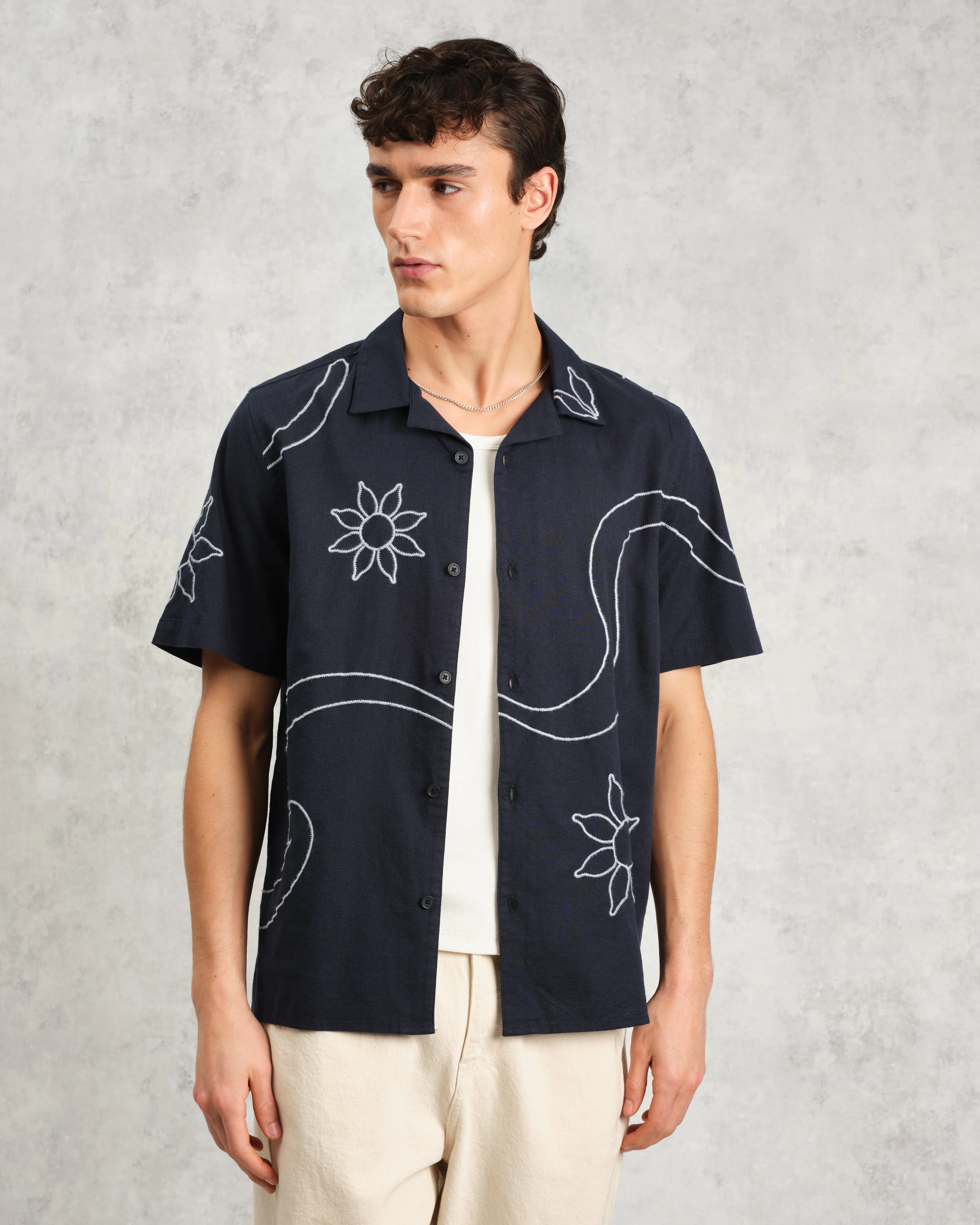 Didcot - Navy Bold Floral Embroidered Short-Sleeve Shirt sold by Wax London product image thumbnail 2