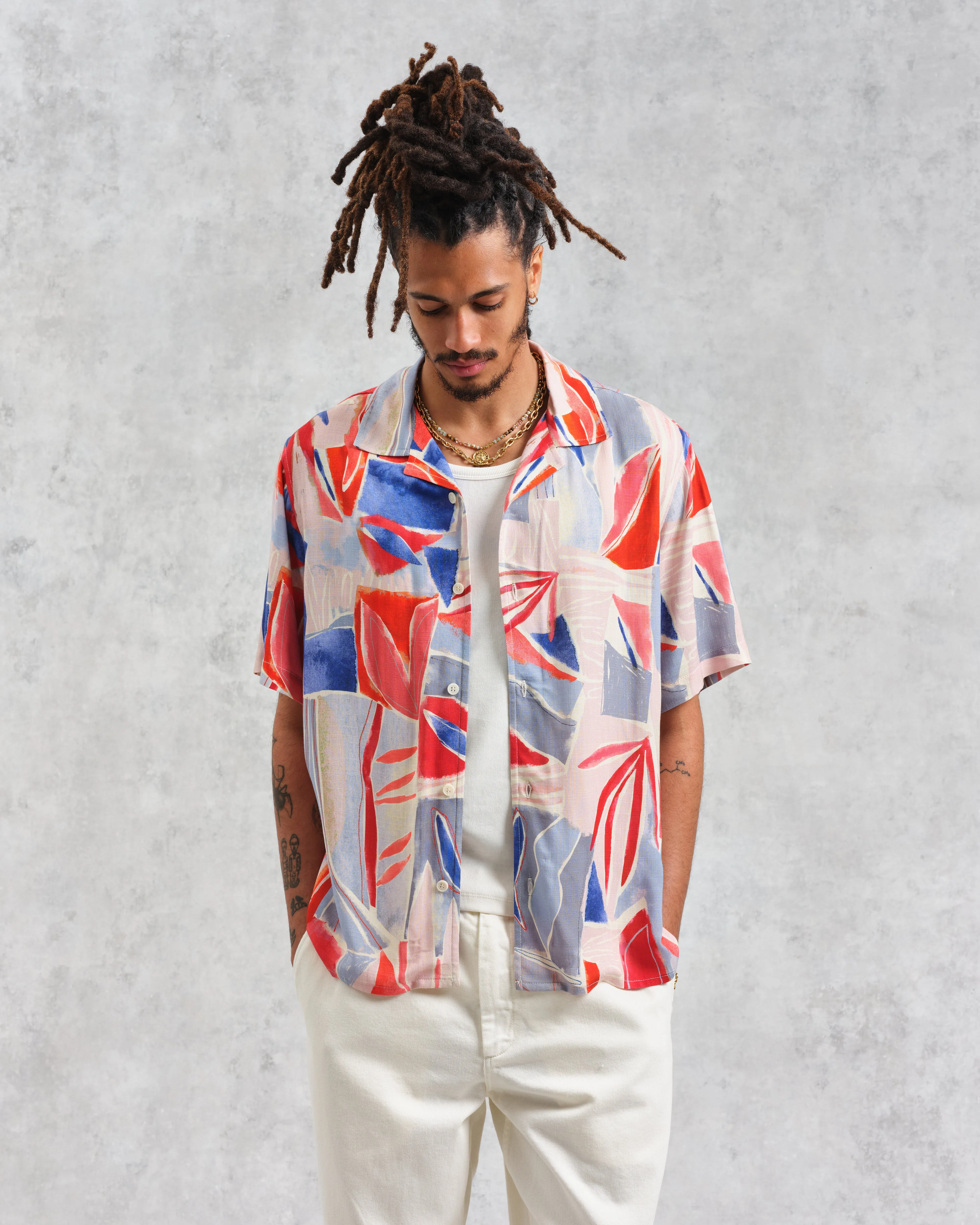 Didcot - Blue And Pink Abstract Short-Sleeve Shirt sold by Wax London product image thumbnail 2