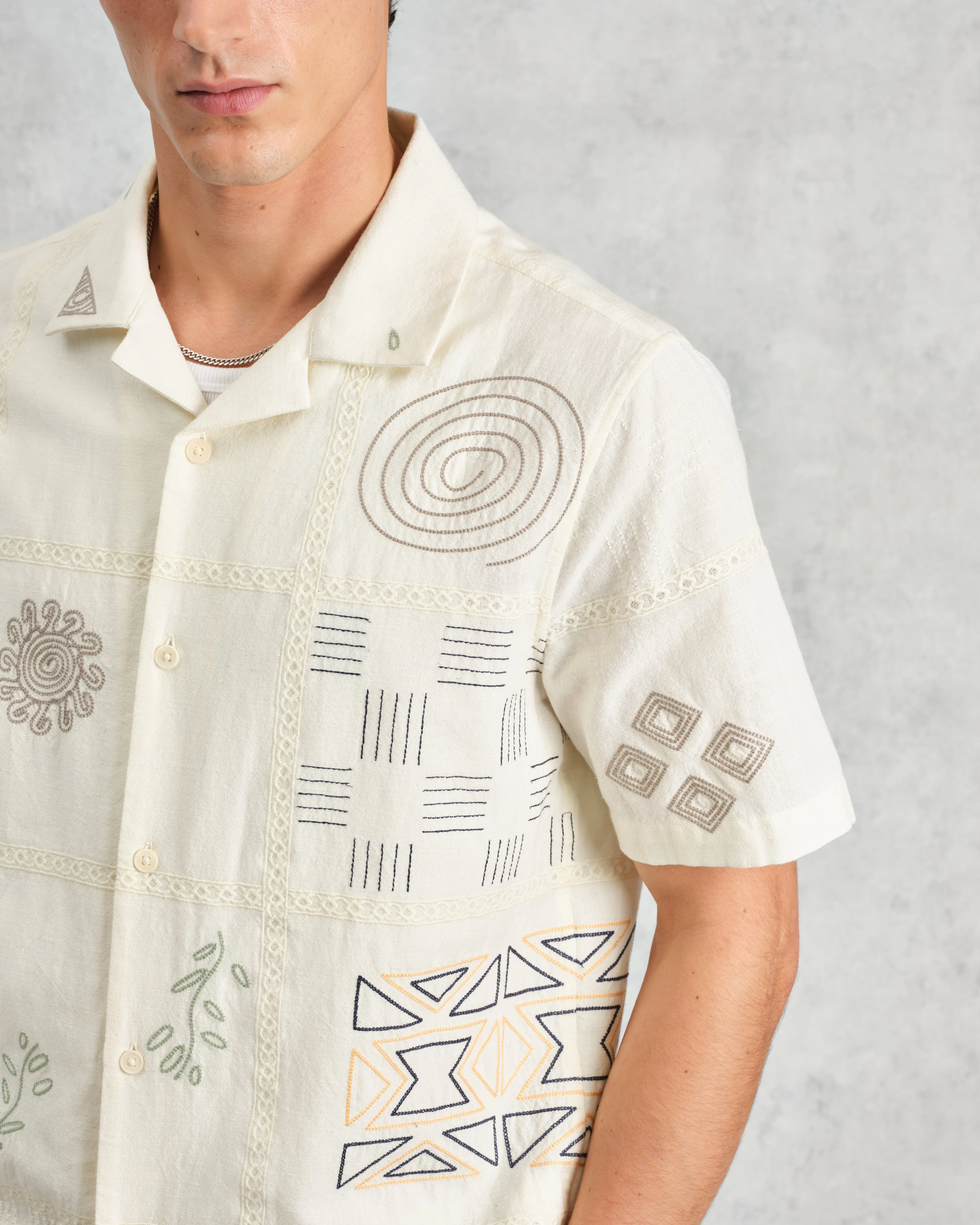 Didcot - Ecru Doodle Embroidered Short-Sleeve Shirt sold by Wax London product image thumbnail 4