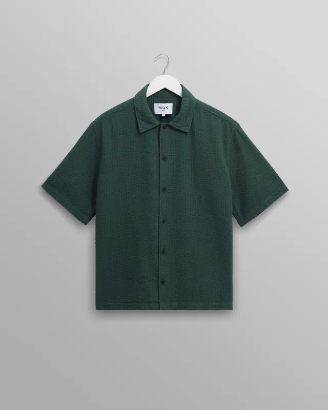 Keats - Forest Green Cotton Seersucker Short-Sleeve Shirt made by Wax London