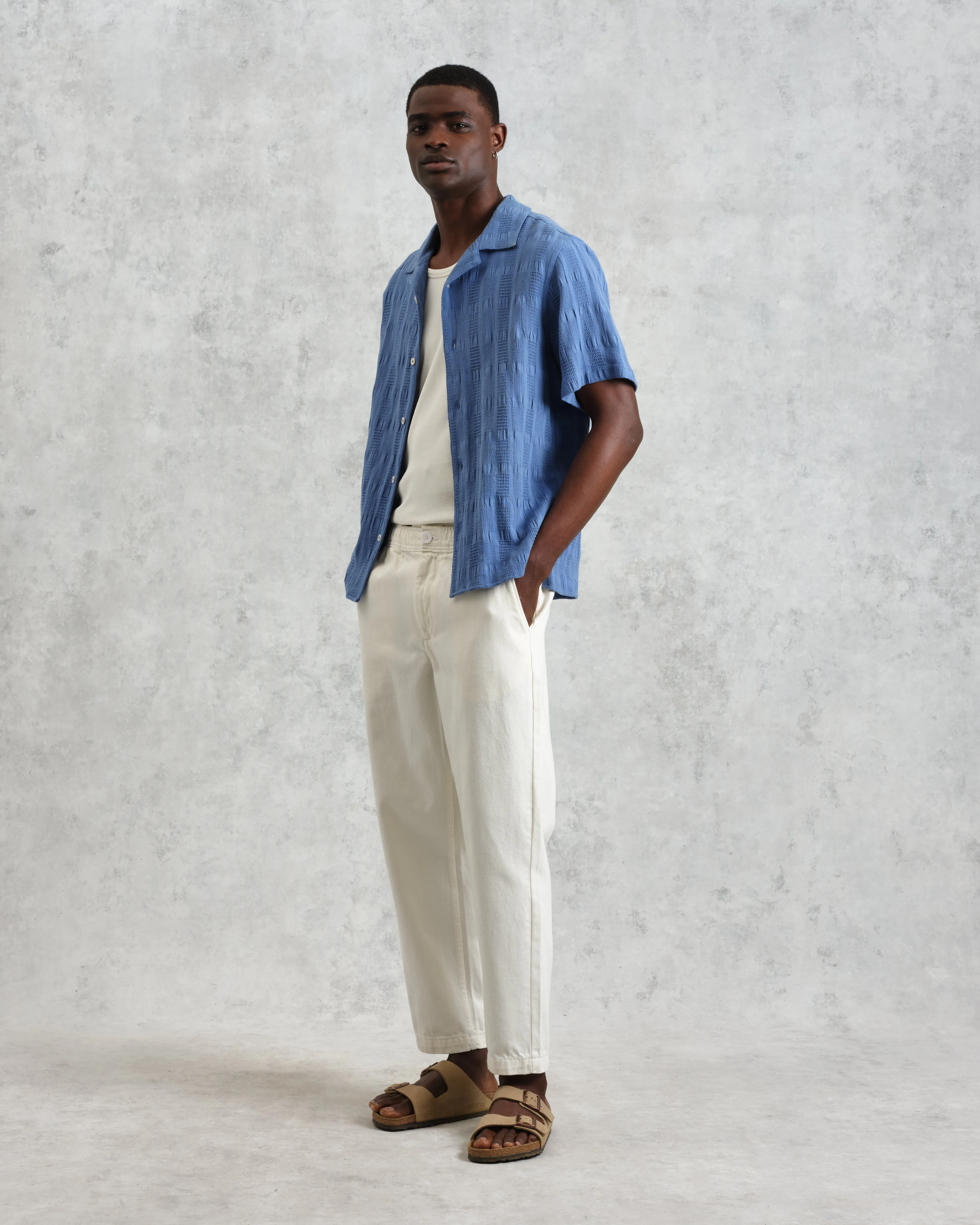 Didcot - Mid-Blue Waffle Seersucker Cotton Short-Sleeve Shirt sold by Wax London product image thumbnail 5