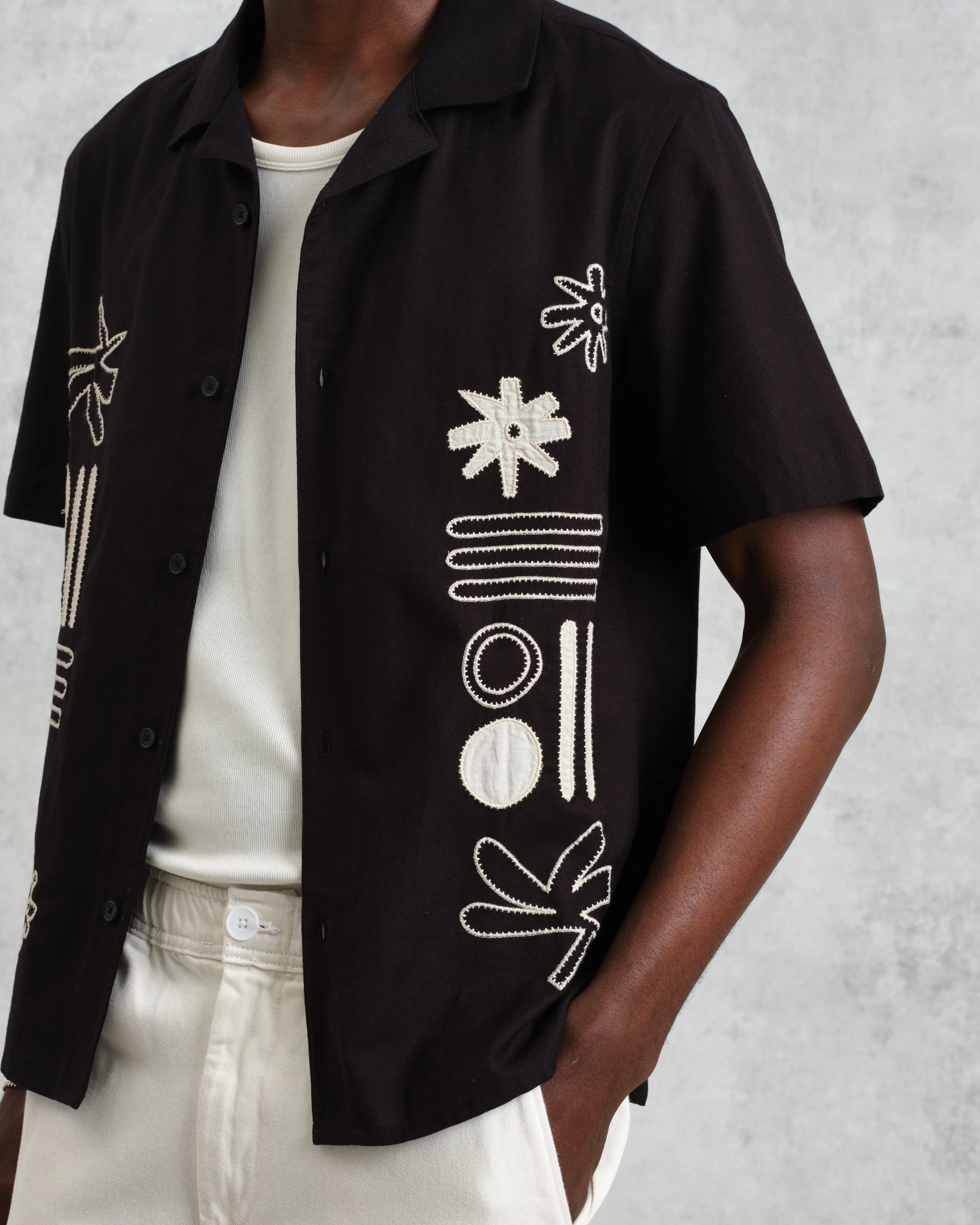 Didcot - Black And Ecru Abstract Applique Short-Sleeve Shirt sold by Wax London product image thumbnail 4