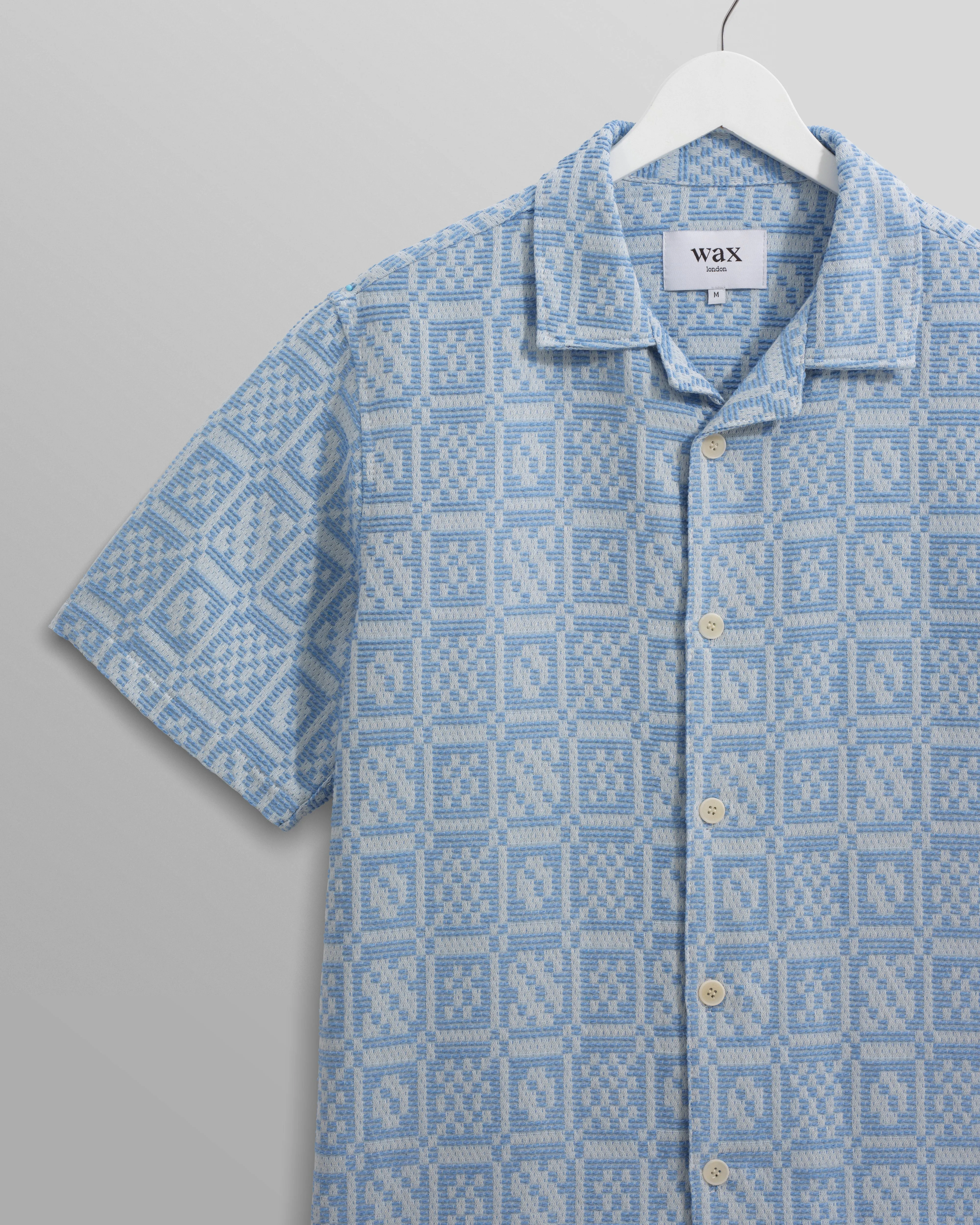 Didcot - Blue And Ecru Geo Dobby Short-Sleeve Shirt sold by Wax London product image thumbnail 2