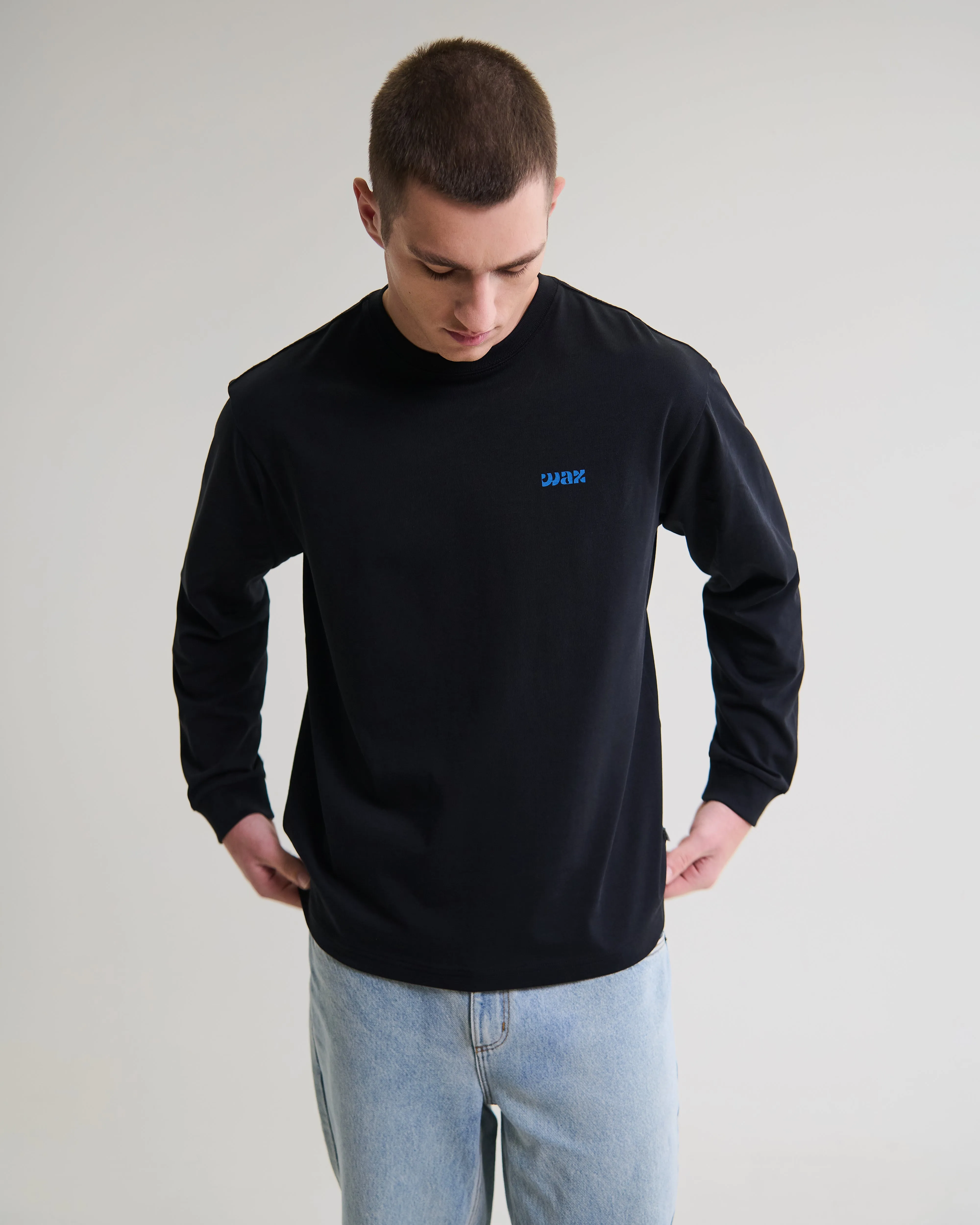 Hayden - Black And Blue 90s Doodle Graphic Cotton T-Shirt sold by Wax London product image thumbnail 3