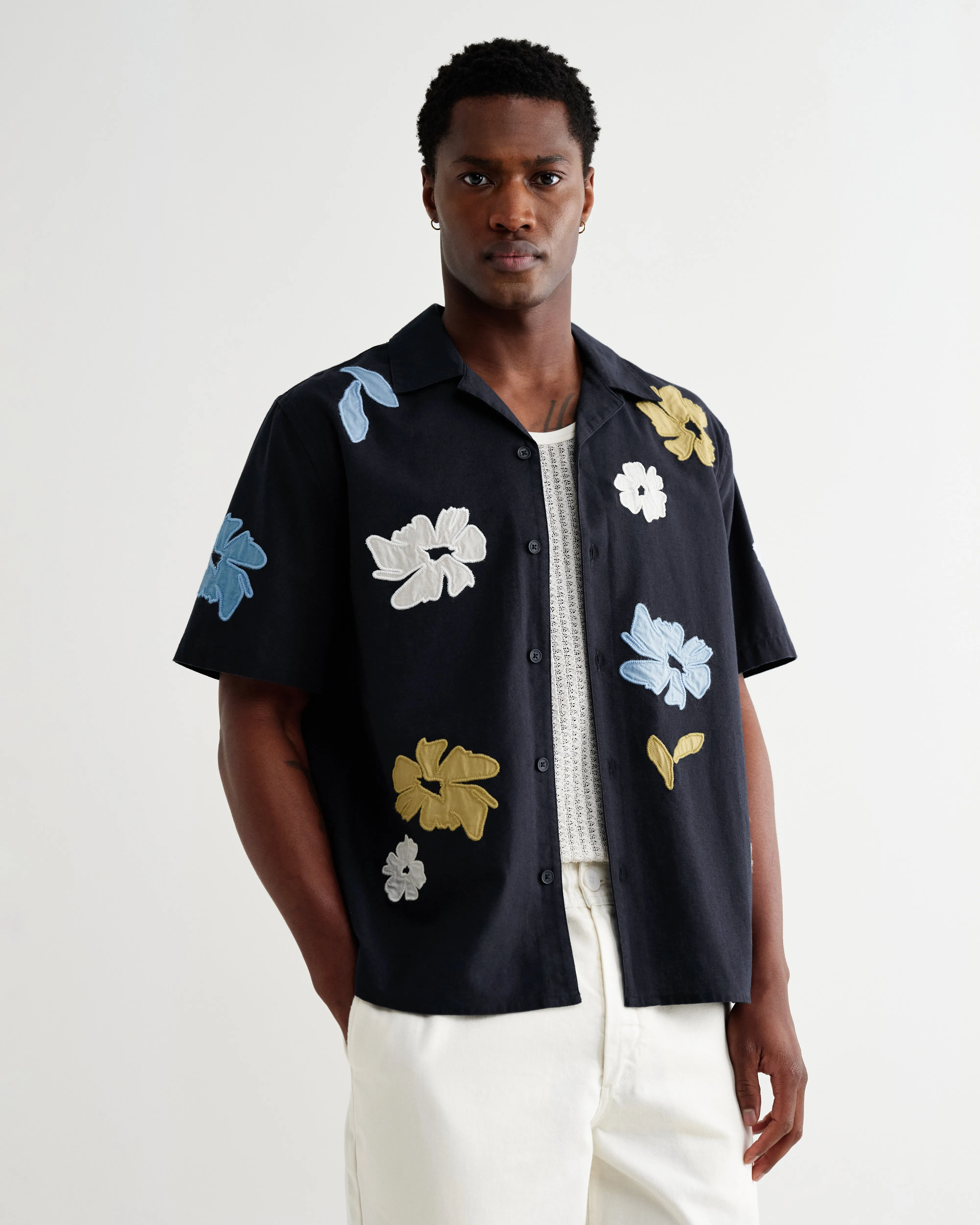 Didcot - Navy And Multicolour Floral Applique Short-Sleeve Shirt sold by Wax London product image thumbnail 2