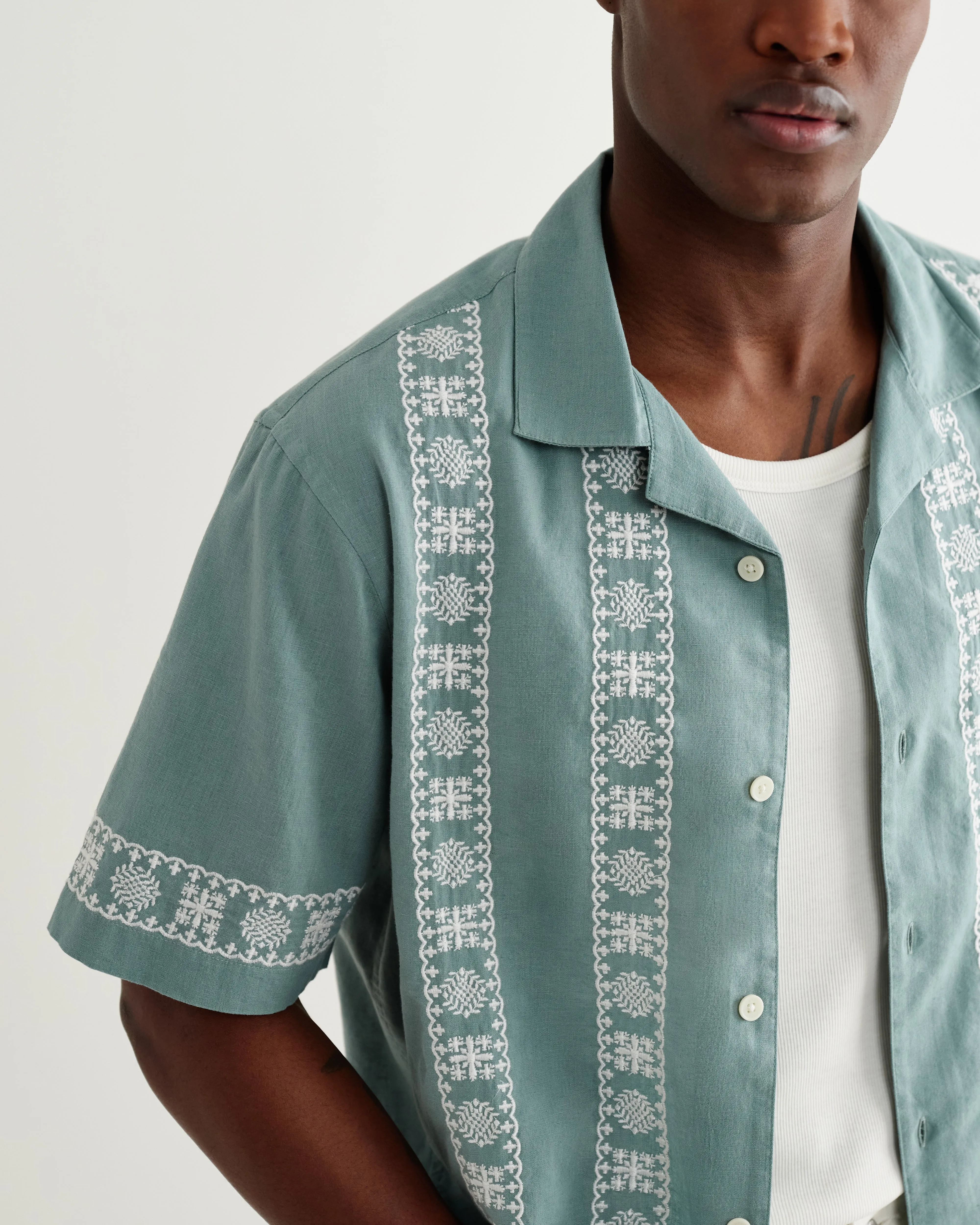 Didcot - Sea Green And Ecru Embroidered Short-Sleeve Shirt sold by Wax London product image thumbnail 3