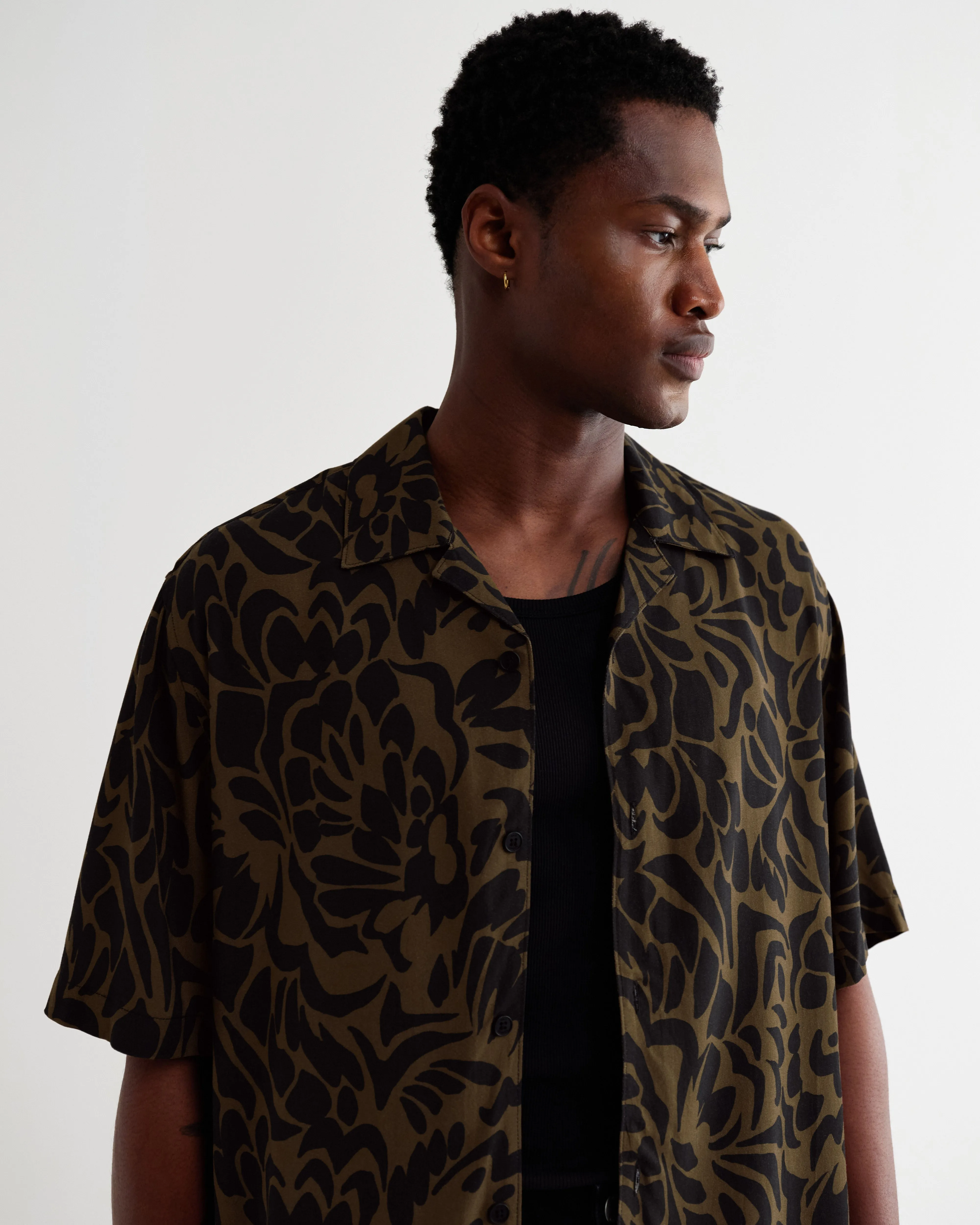 Didcot - Black And Brown Floral Viscose Short-Sleeve Shirt sold by Wax London product image thumbnail 3